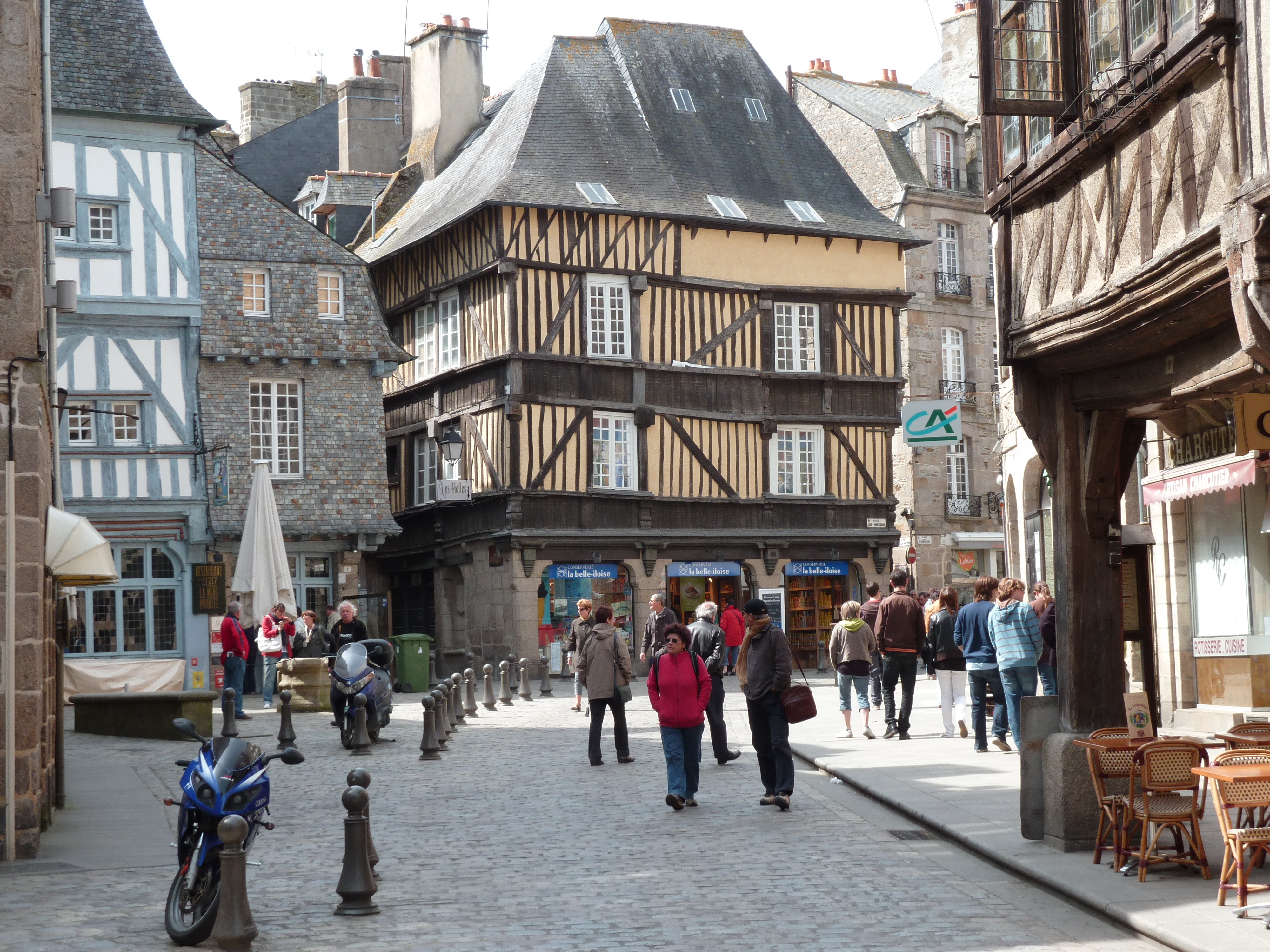 Picture France Dinan 2010-04 186 - Center Dinan