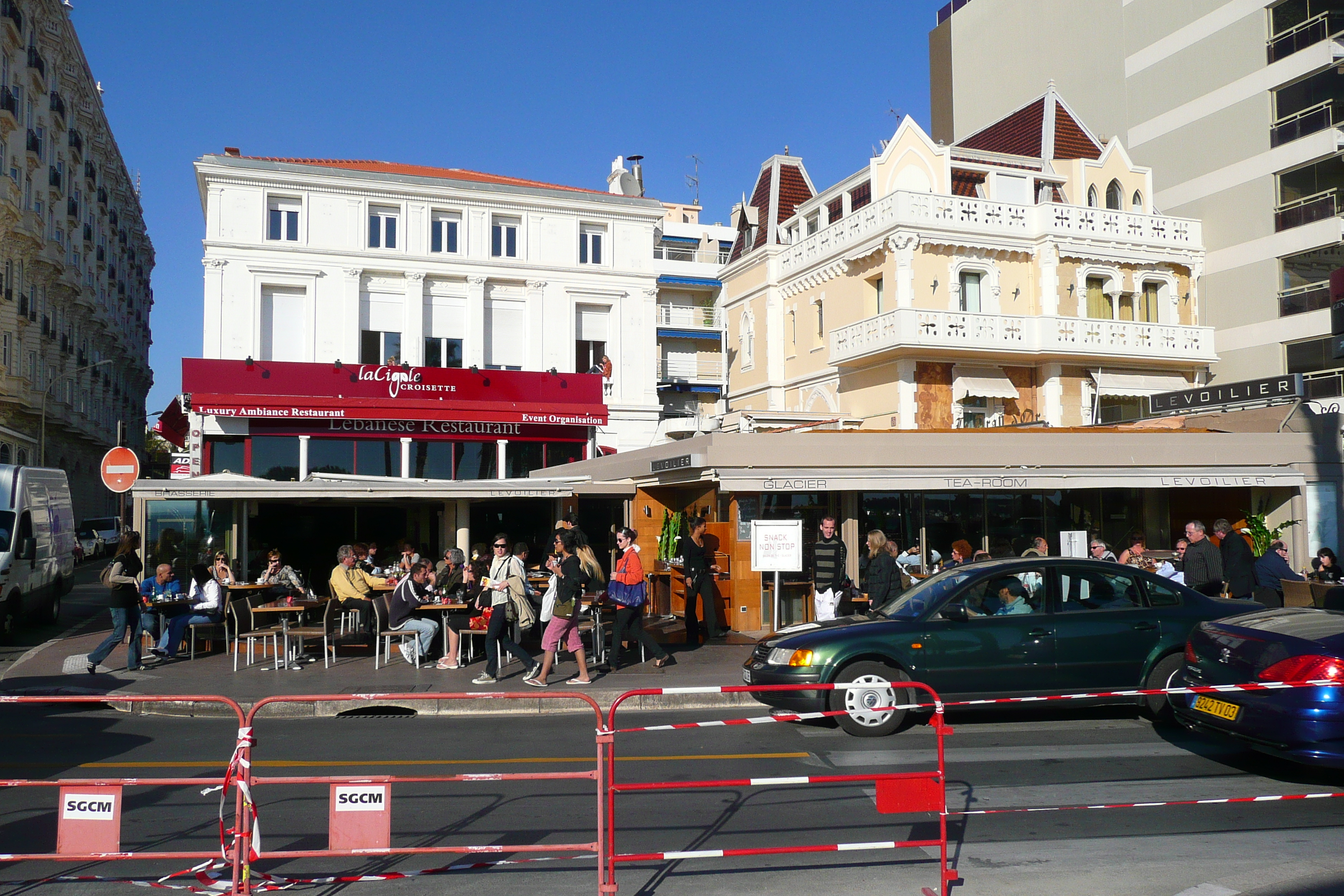 Picture France Cannes Croisette 2007-10 75 - Center Croisette