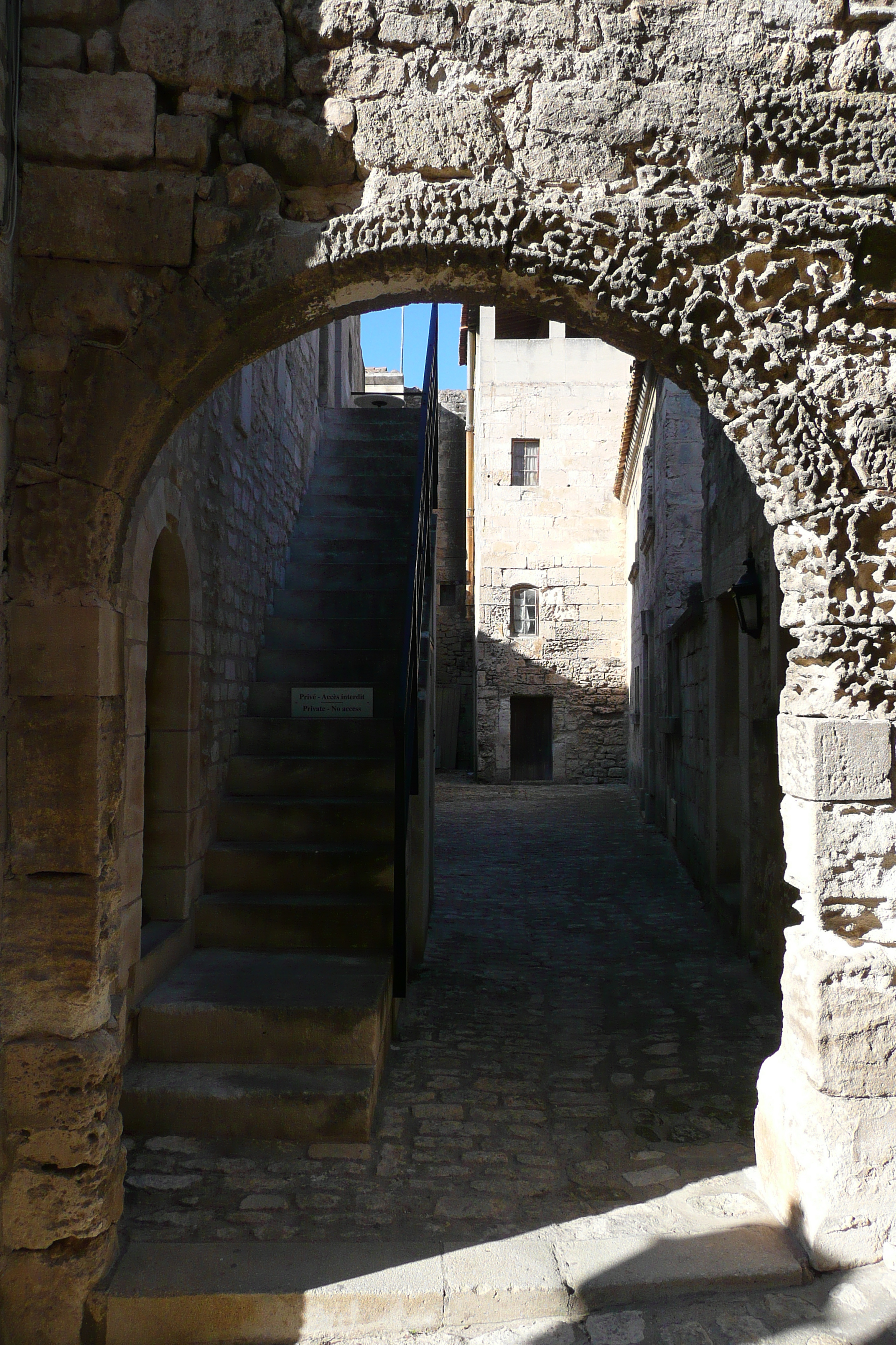 Picture France Baux de Provence Baux de Provence Village 2008-04 2 - Tours Baux de Provence Village