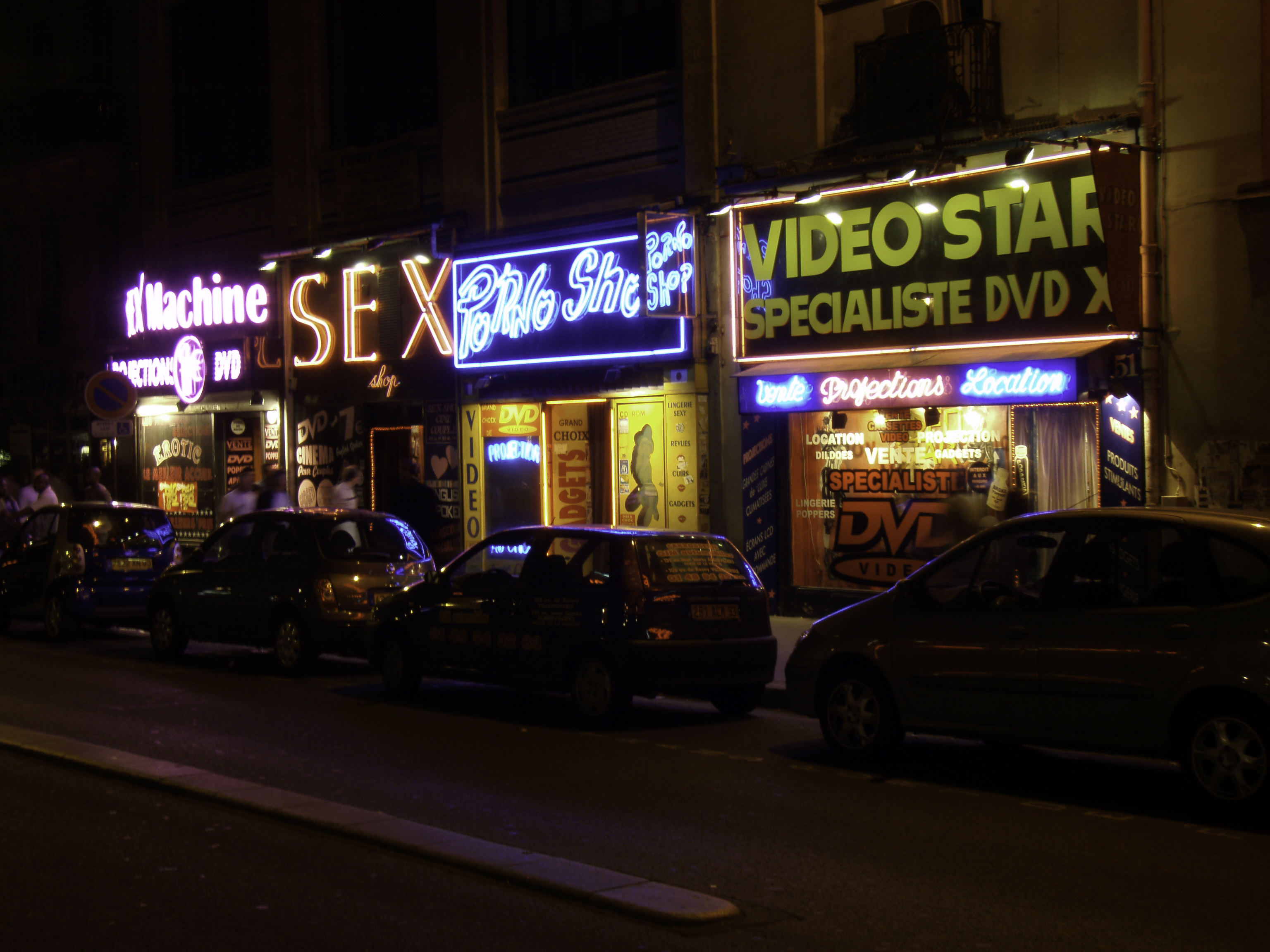 Picture France Paris Pigalle by night 2007-07 0 - Center Pigalle by night