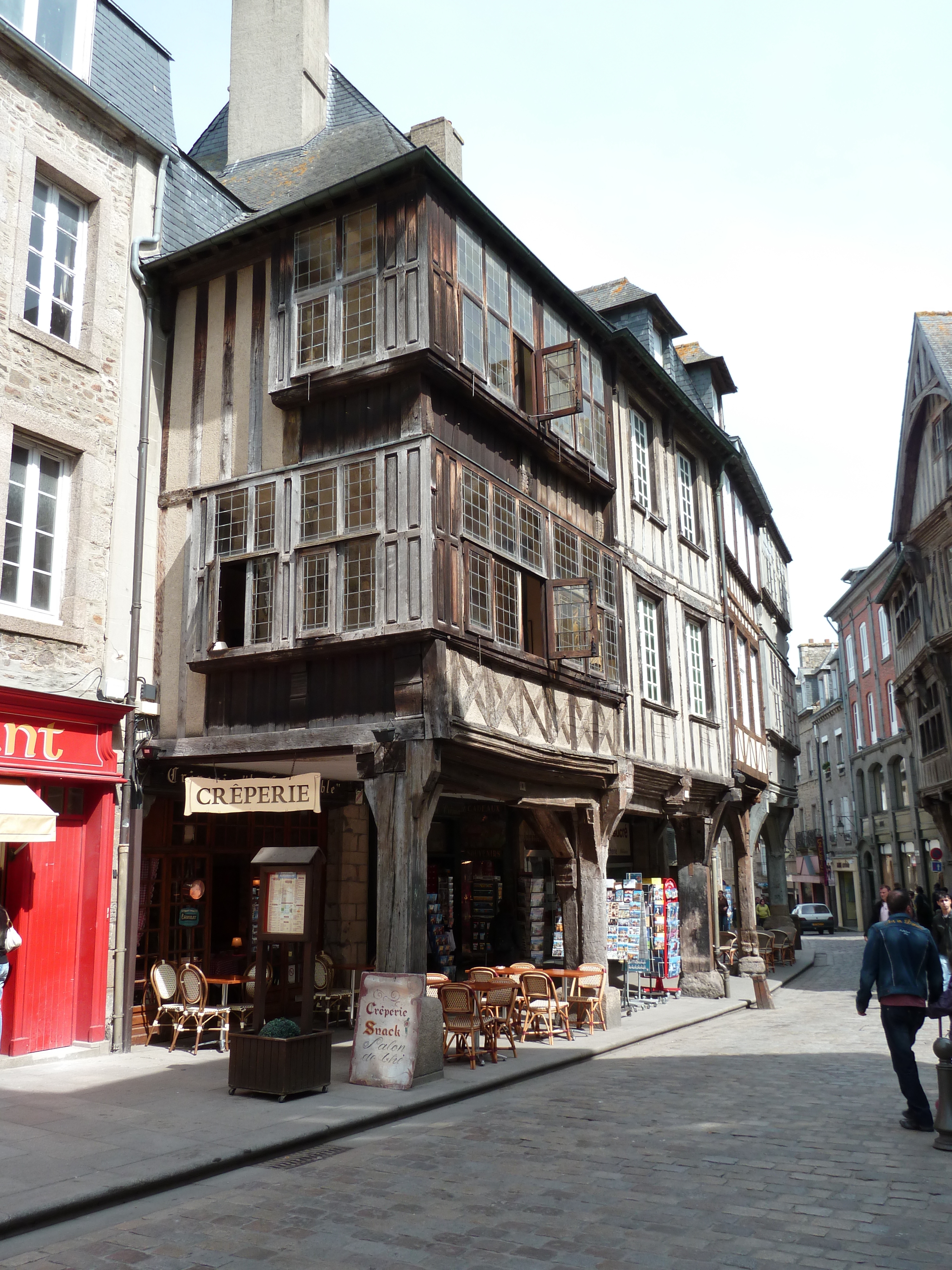 Picture France Dinan 2010-04 173 - Center Dinan