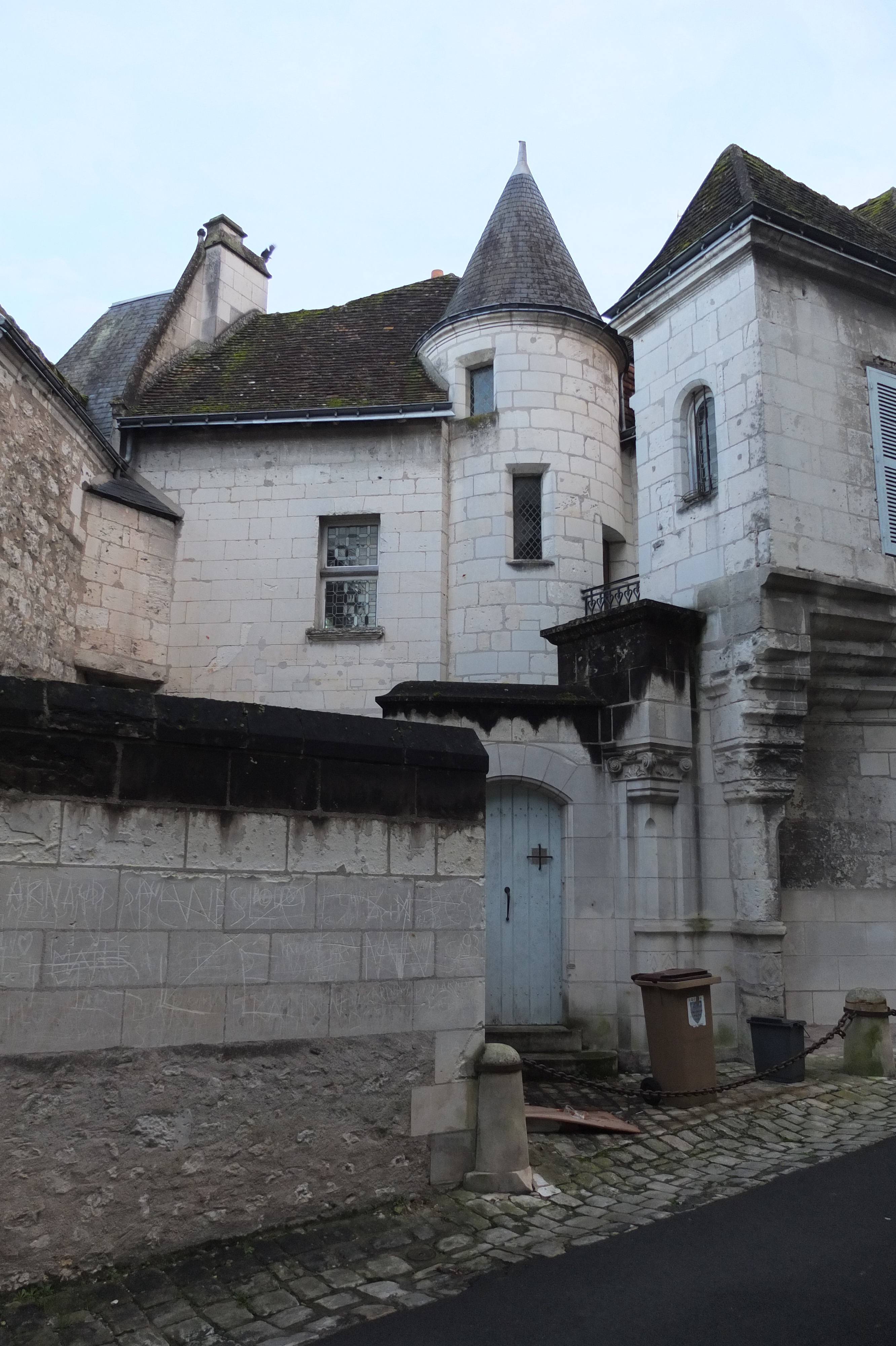 Picture France Loches Castle 2013-01 129 - Tour Loches Castle