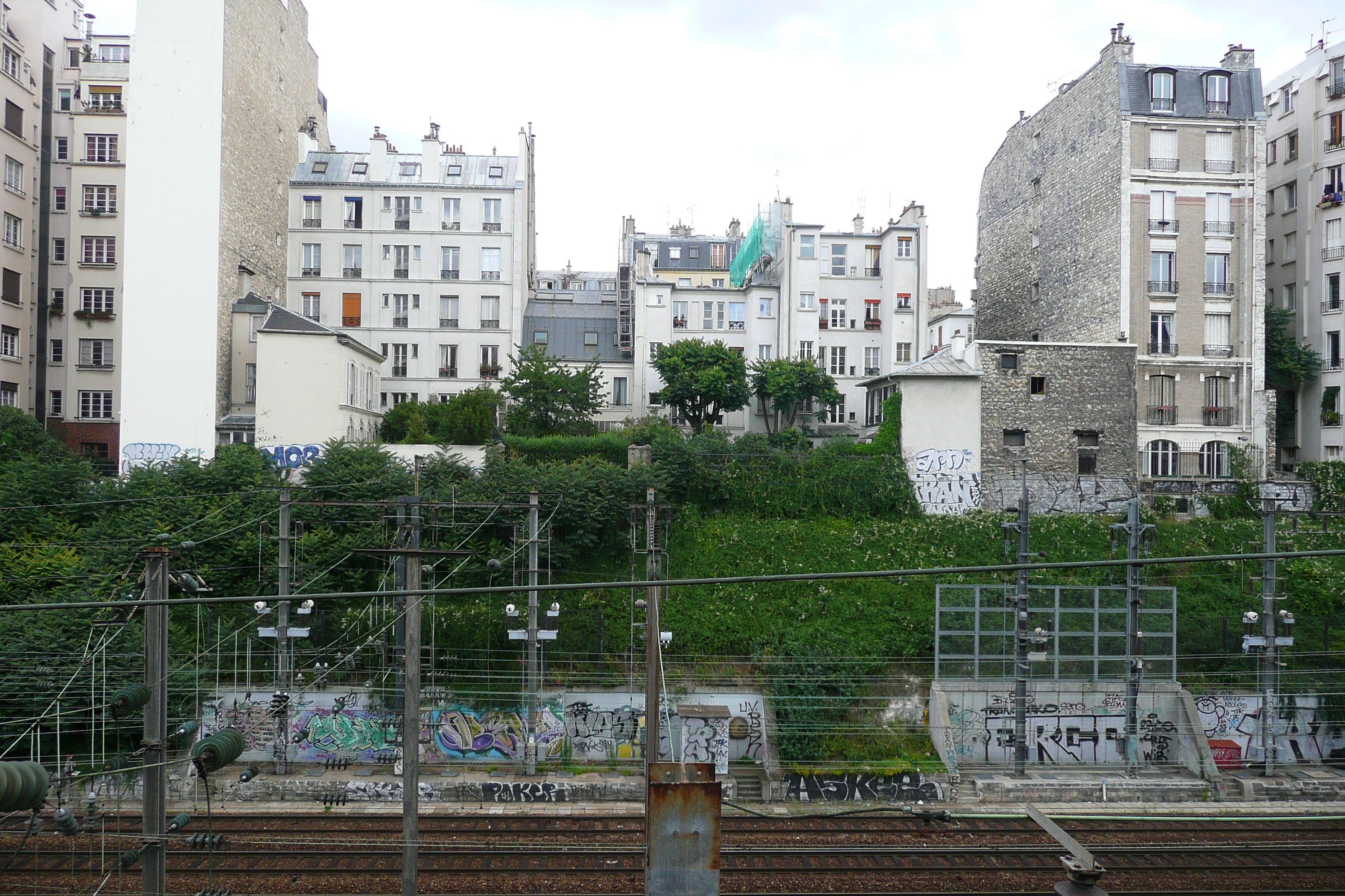 Picture France Paris Rue de Rome 2007-06 105 - Around Rue de Rome