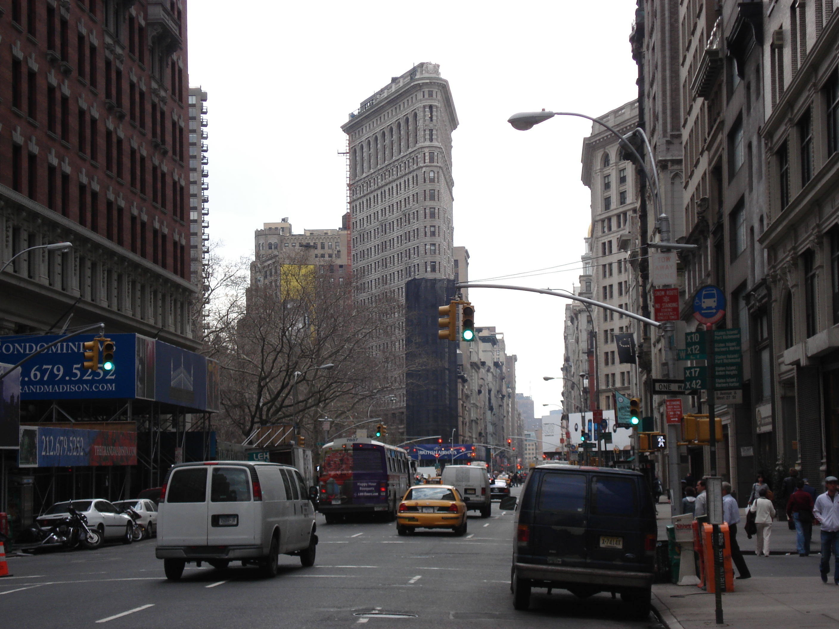 Picture United States New York down the 5th Avenue 2006-03 45 - Tours down the 5th Avenue