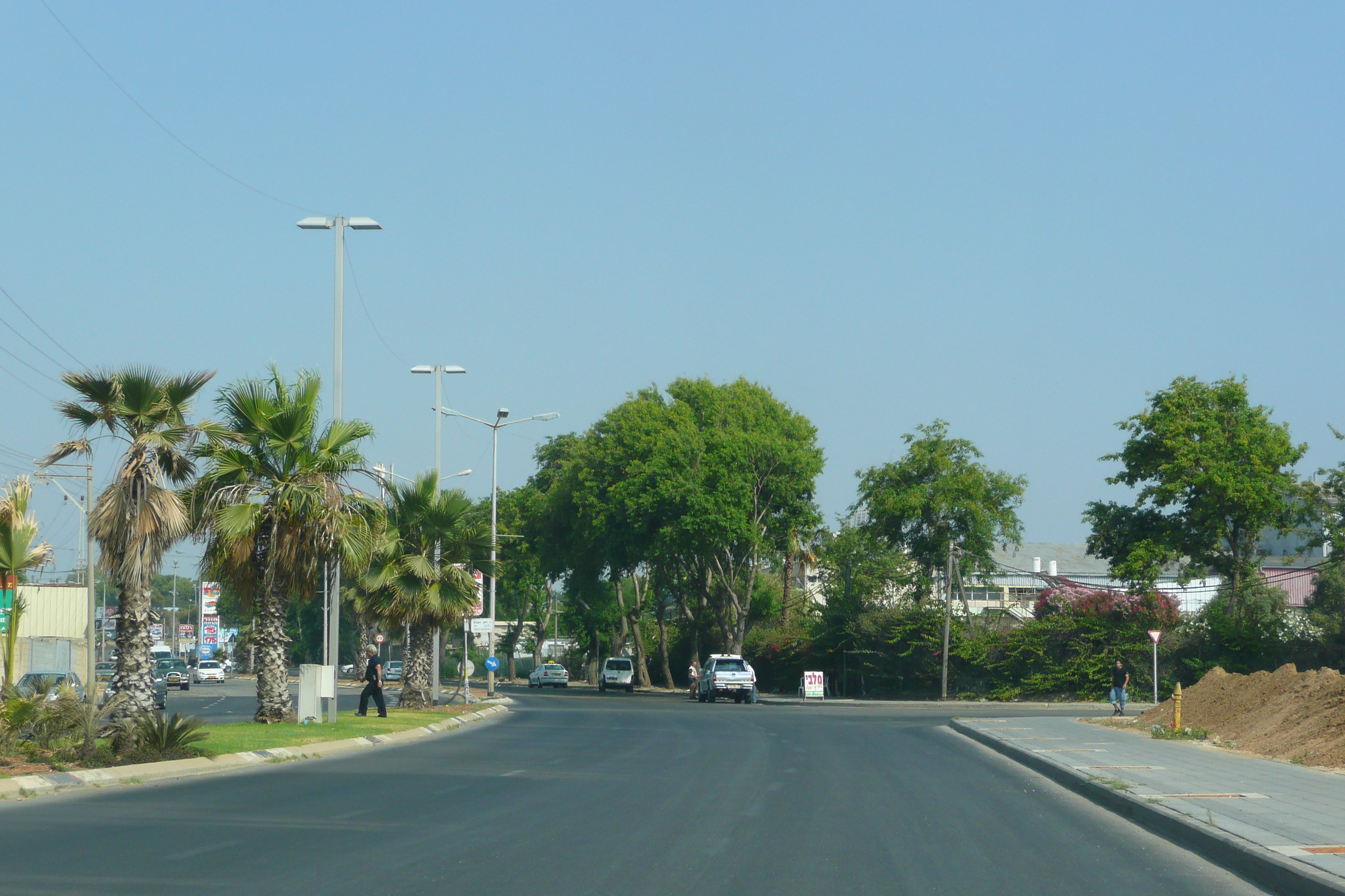 Picture Israel Rishon Le Zion 2007-06 9 - Discovery Rishon Le Zion