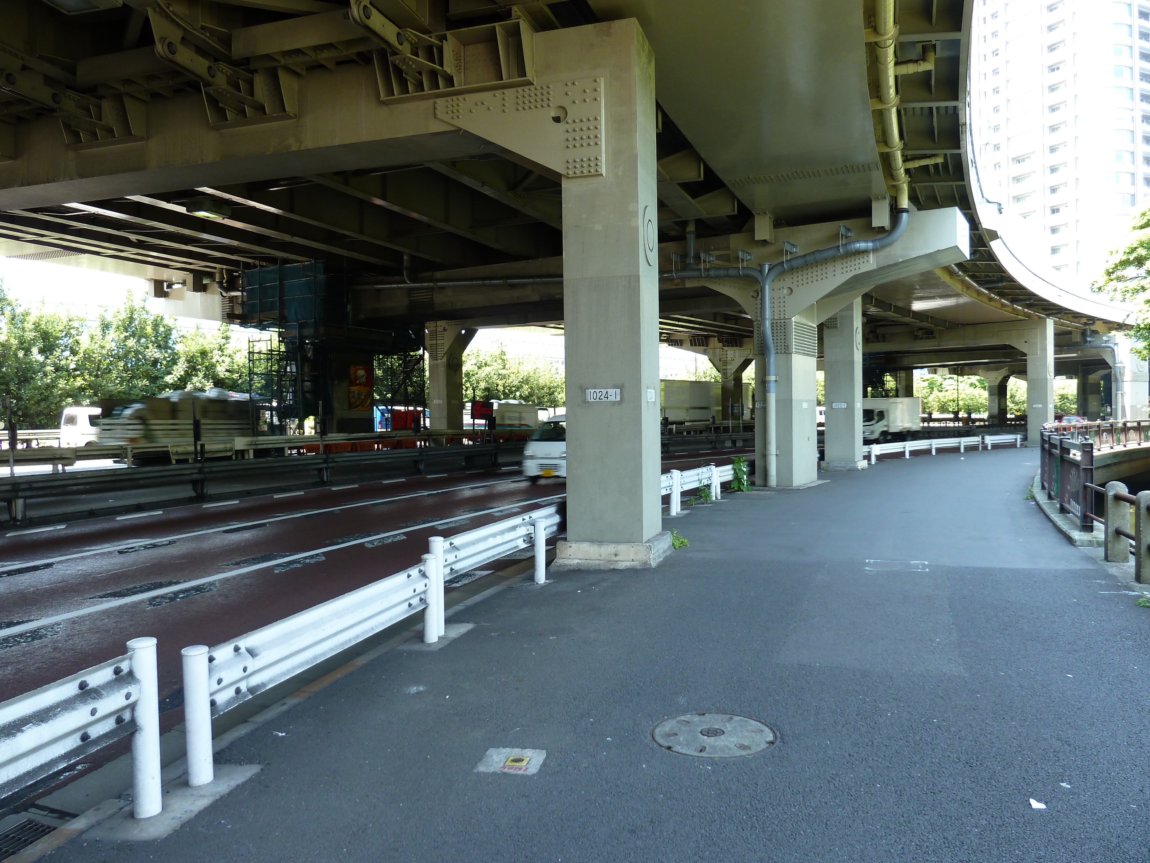 Picture Japan Tokyo Shiodome 2010-06 10 - Tour Shiodome