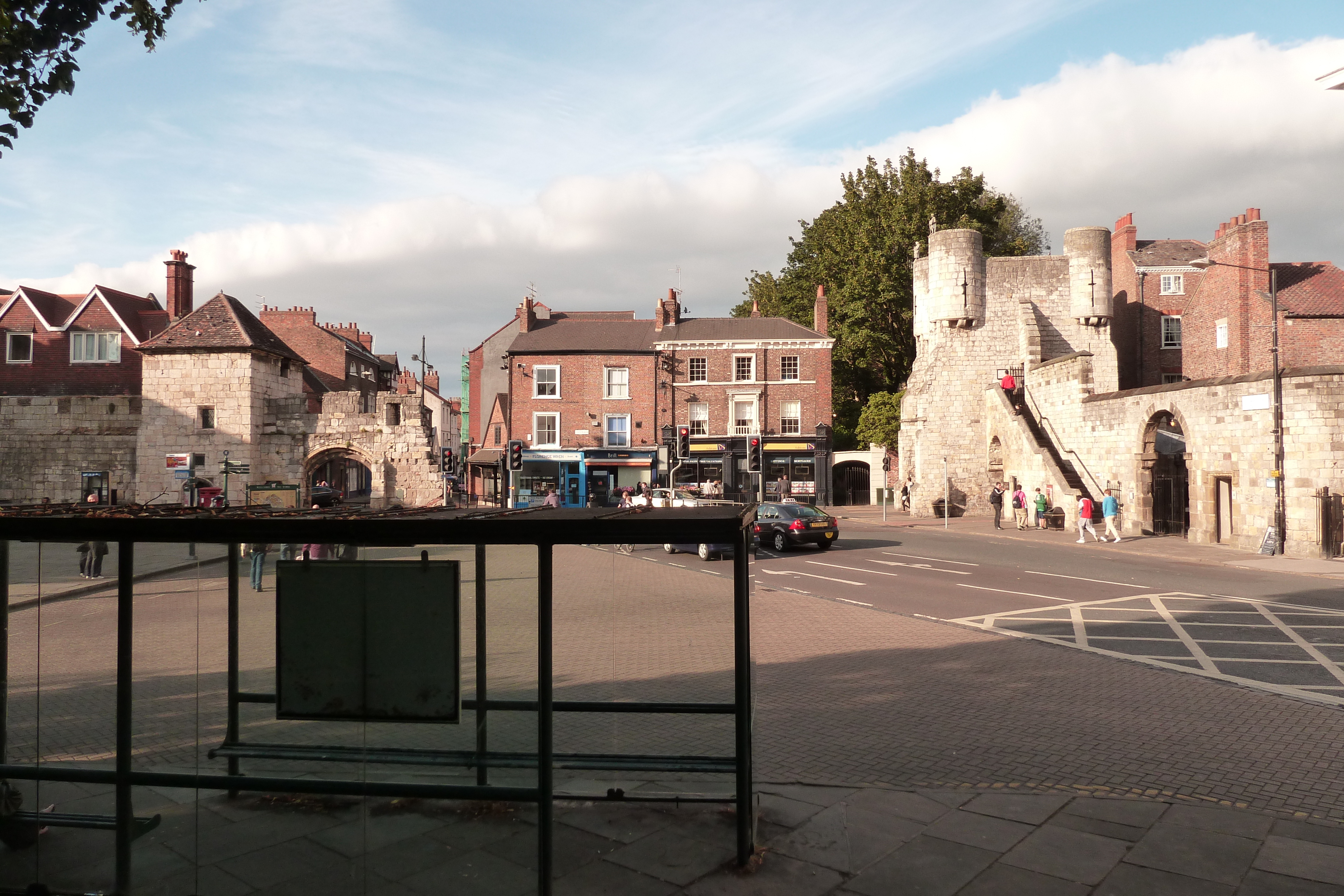 Picture United Kingdom York 2011-07 24 - History York