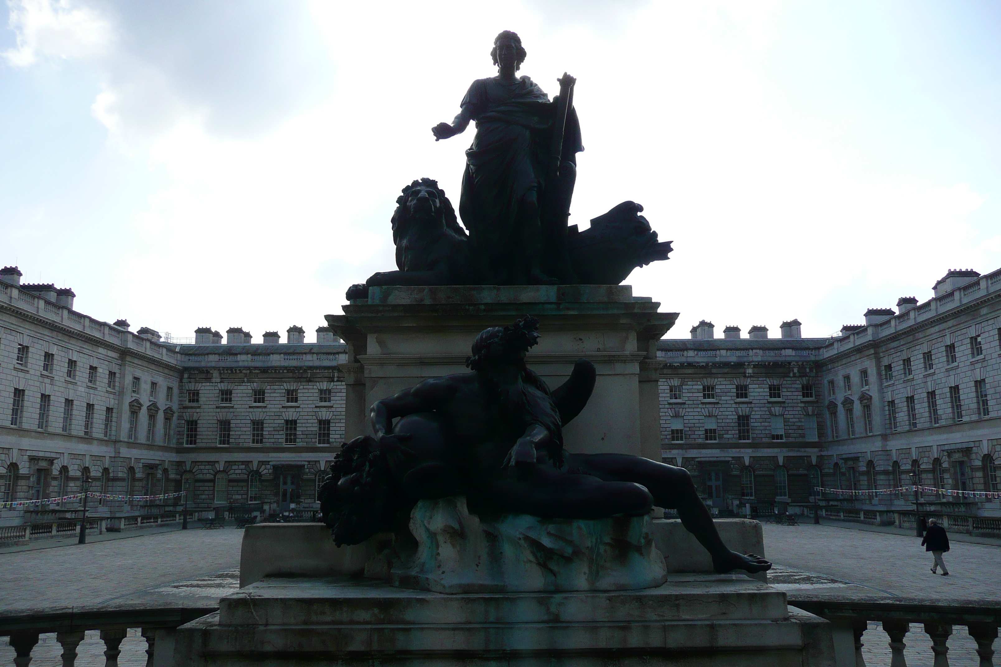 Picture United Kingdom London Somerset House 2007-09 8 - Tour Somerset House