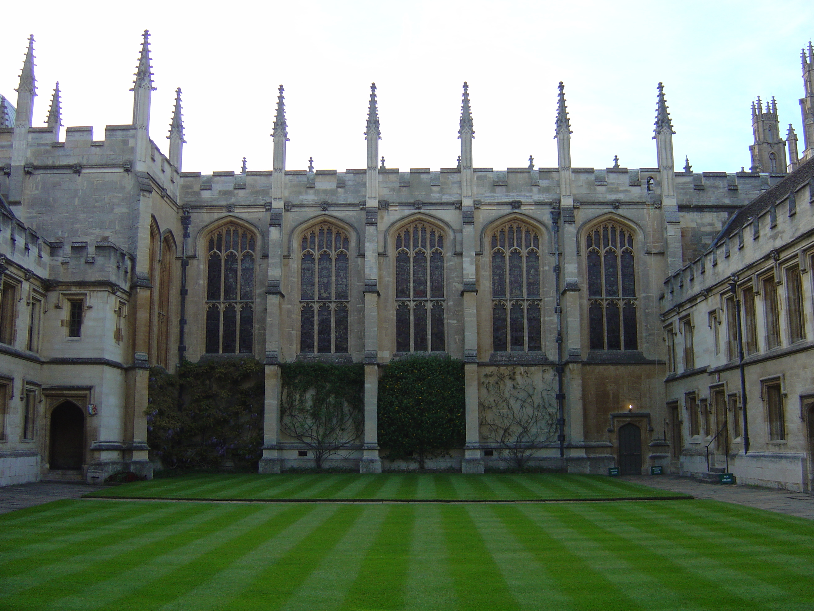 Picture United Kingdom Oxford 2005-05 33 - Around Oxford