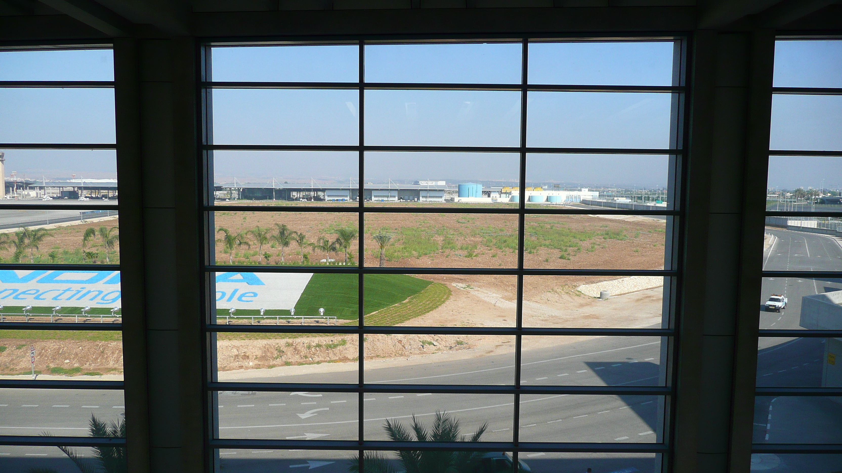 Picture Israel Ben Gurion Airport 2007-06 20 - History Ben Gurion Airport