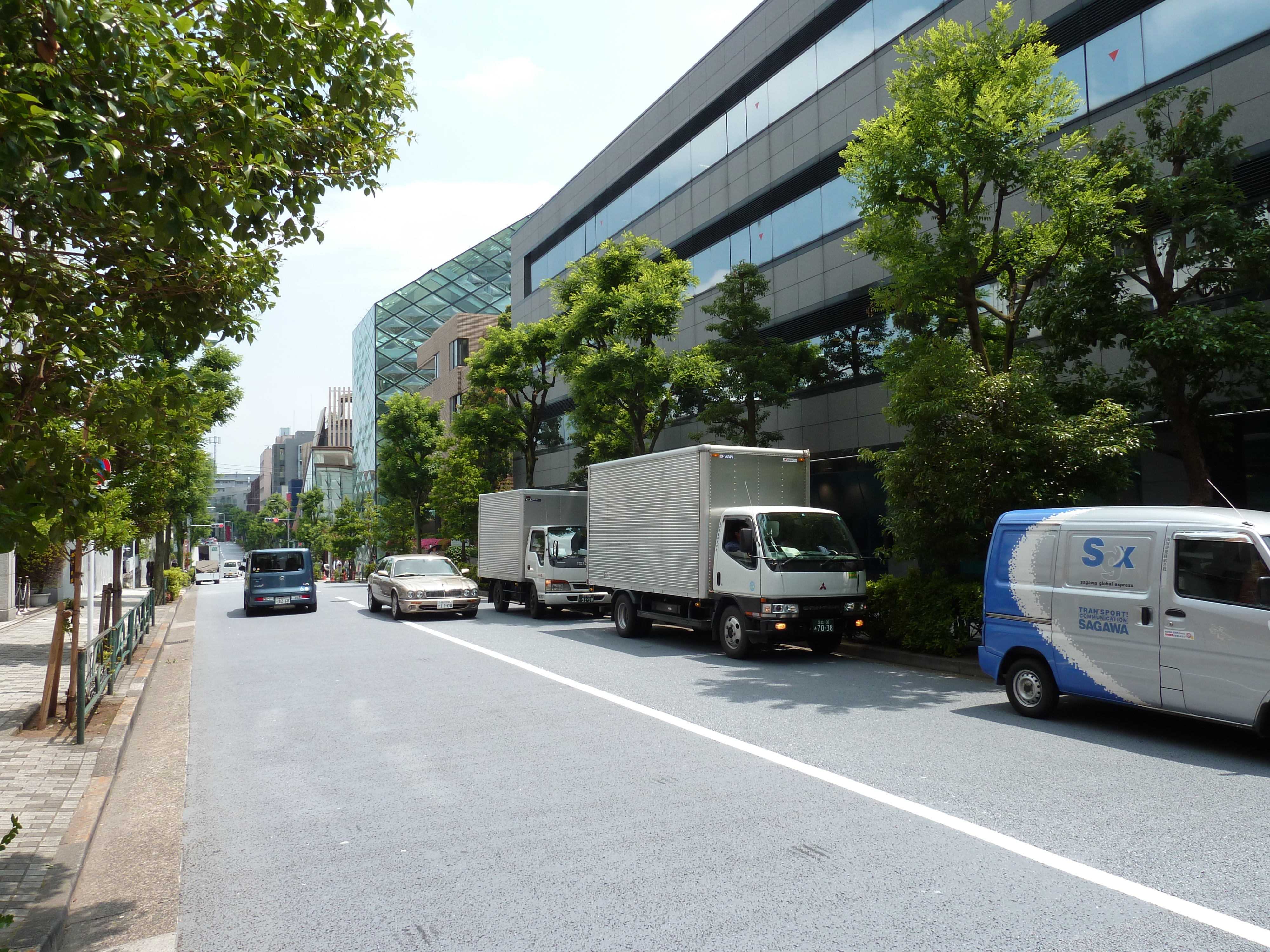 Picture Japan Tokyo Omotesando 2010-06 46 - Around Omotesando