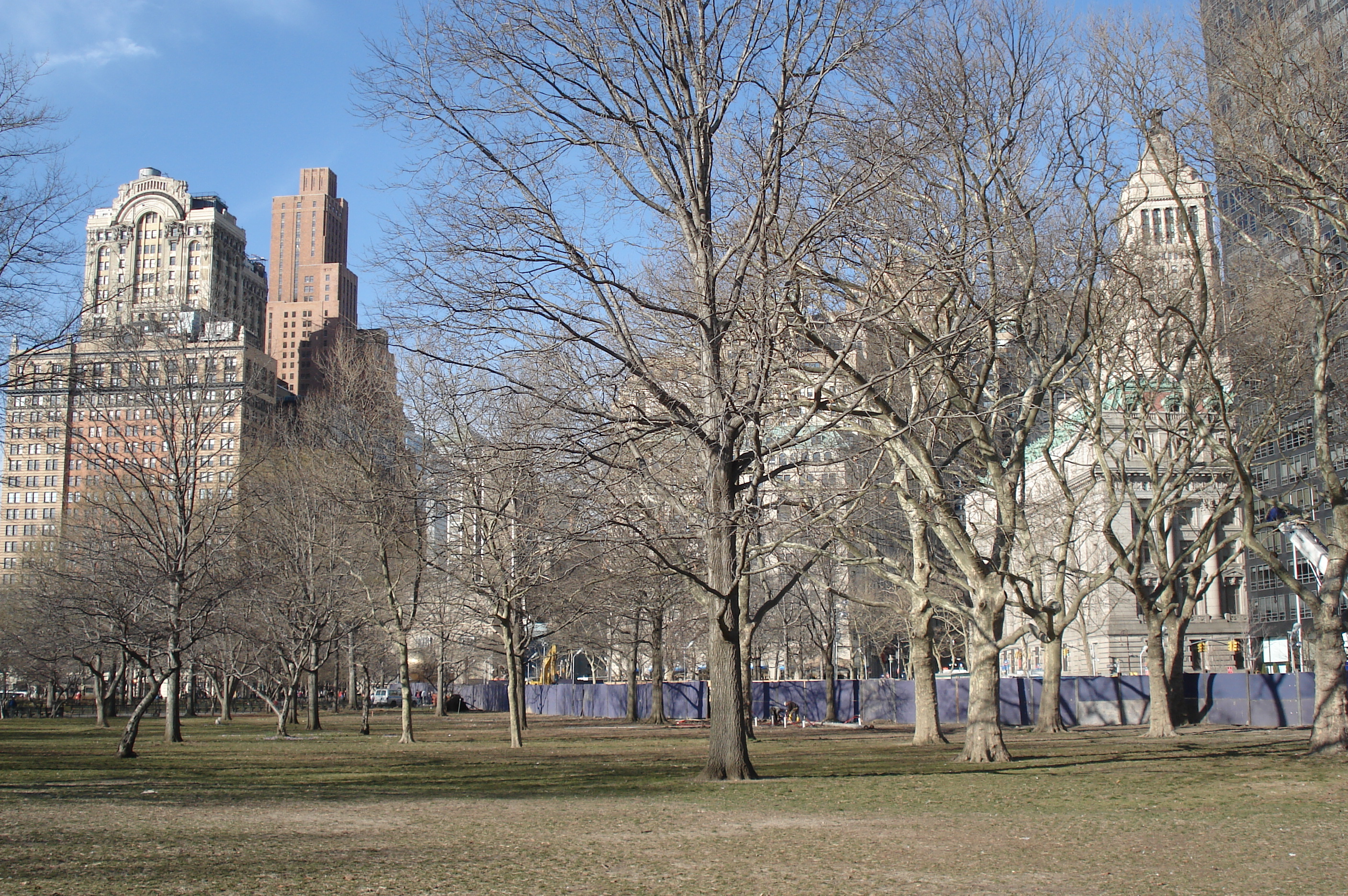 Picture United States New York Battery Park 2006-03 15 - Tour Battery Park