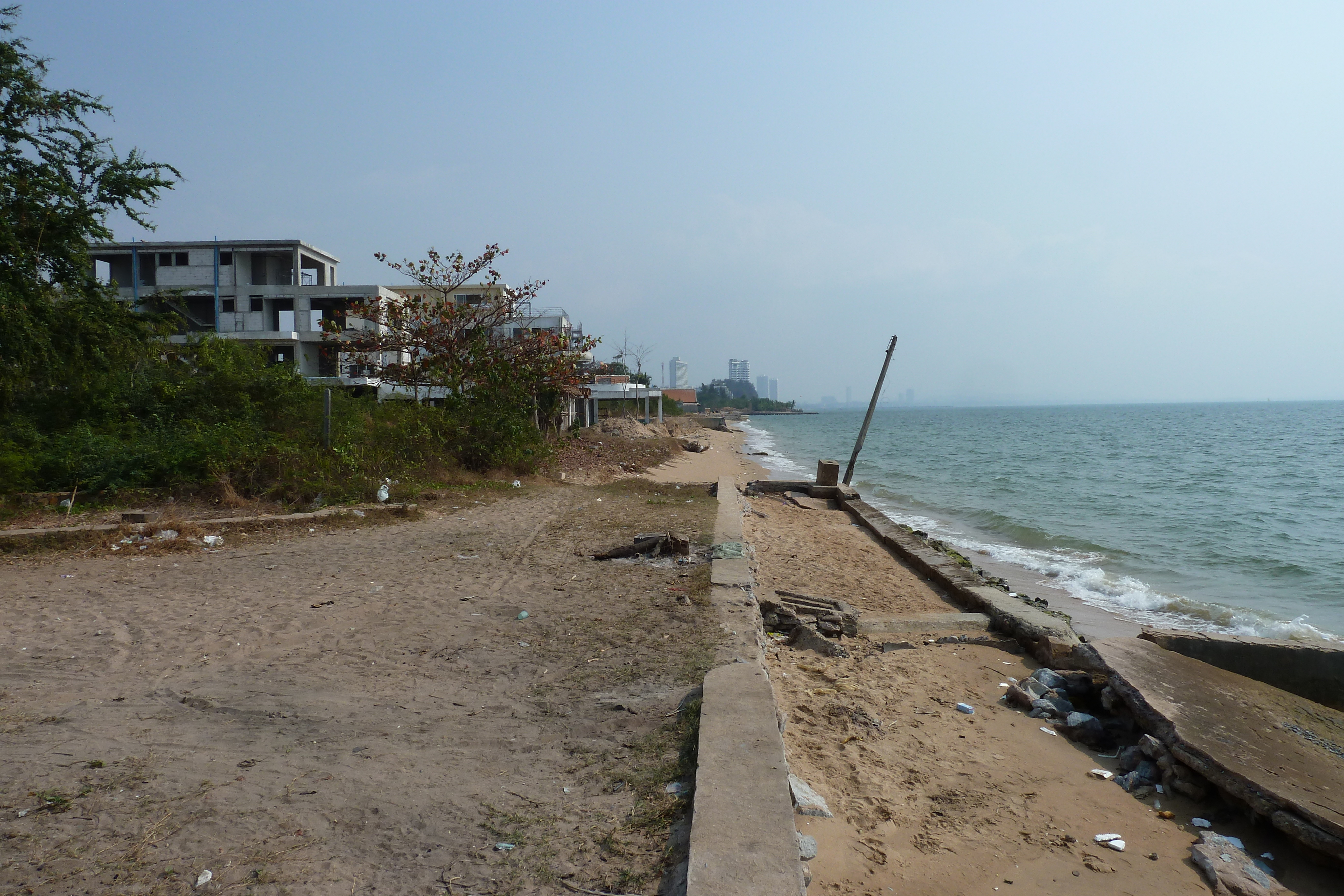 Picture Thailand Jomtien La Royale Beach condo 2011-02 31 - Tour La Royale Beach condo