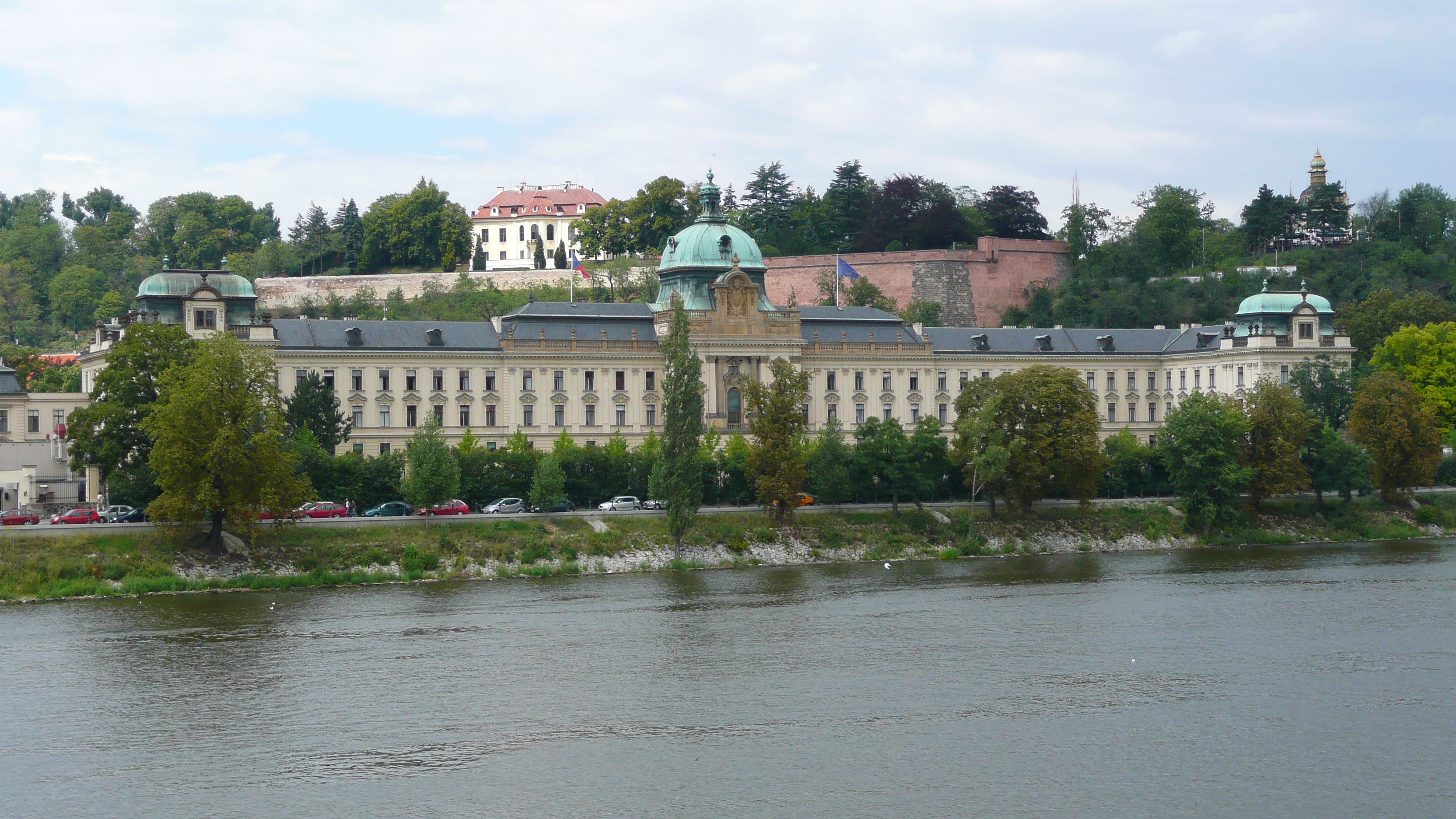 Picture Czech Republic Prague Vltava river 2007-07 51 - Center Vltava river