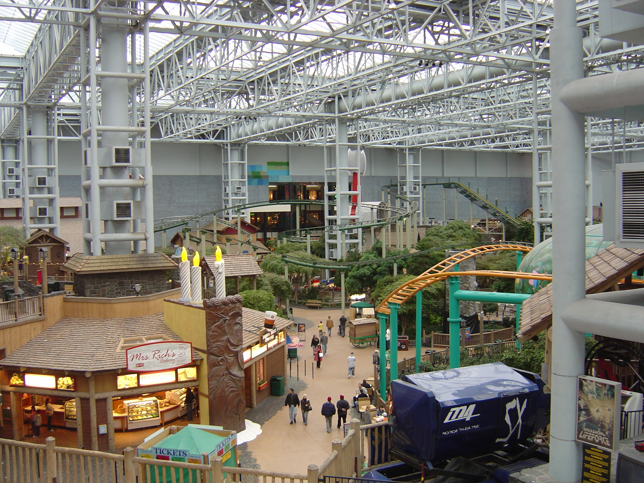 Picture United States Saint Paul Minnesota Mall of America 2006-03 31 - History Mall of America