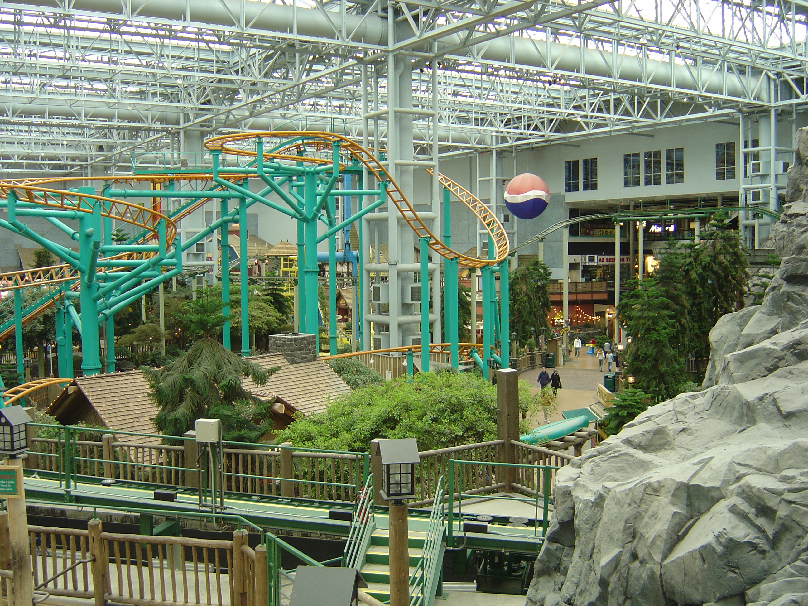 Picture United States Saint Paul Minnesota Mall of America 2006-03 25 - Tour Mall of America