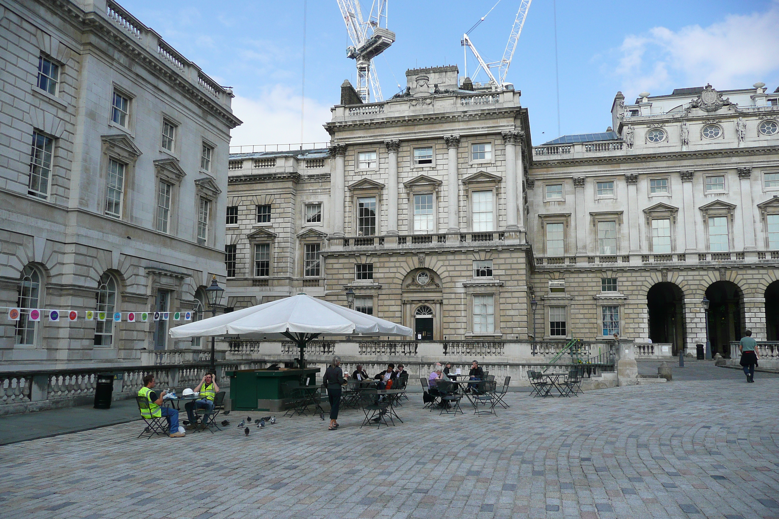 Picture United Kingdom London Somerset House 2007-09 19 - Around Somerset House