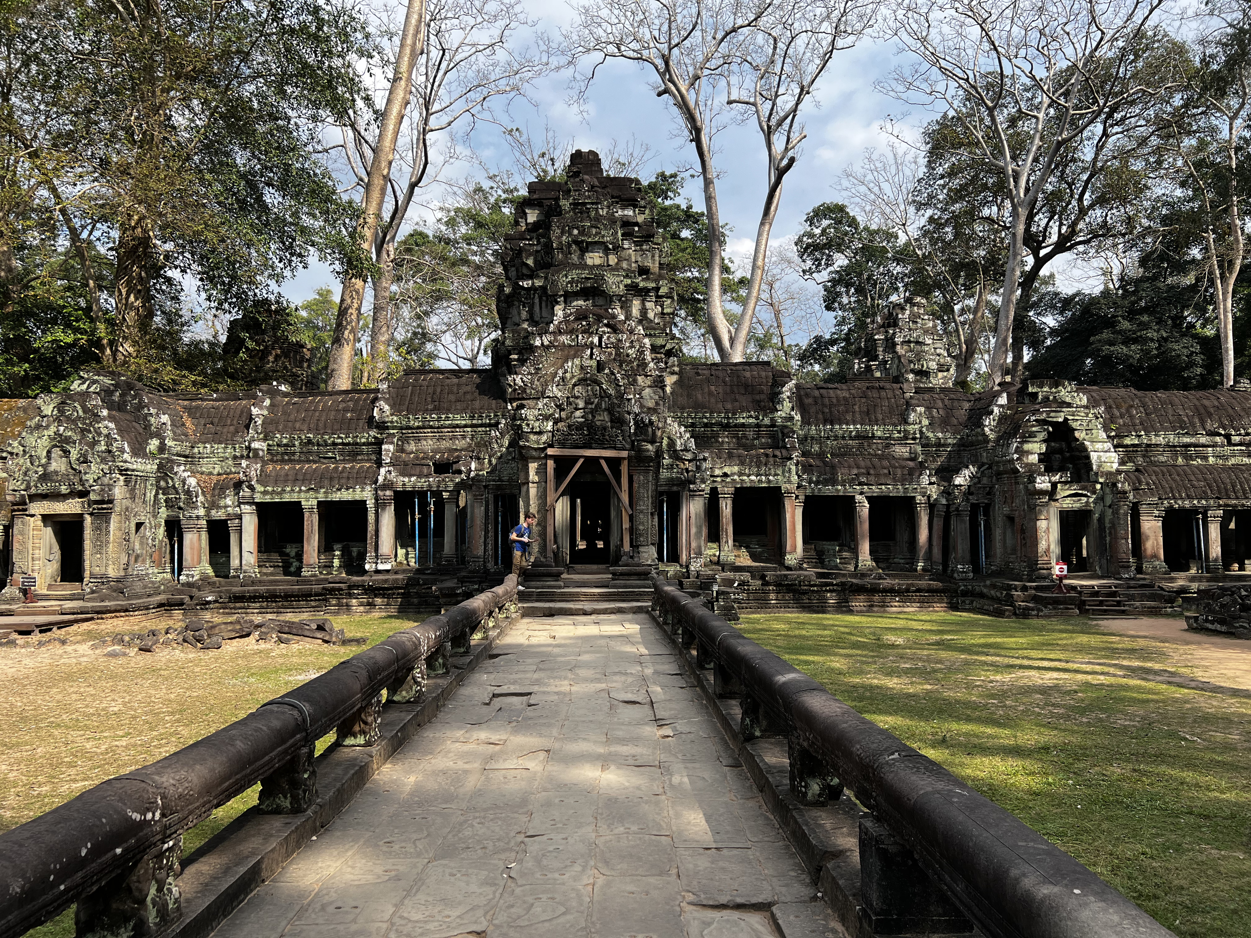 Picture Cambodia Siem Reap Ta Prohm 2023-01 76 - Around Ta Prohm