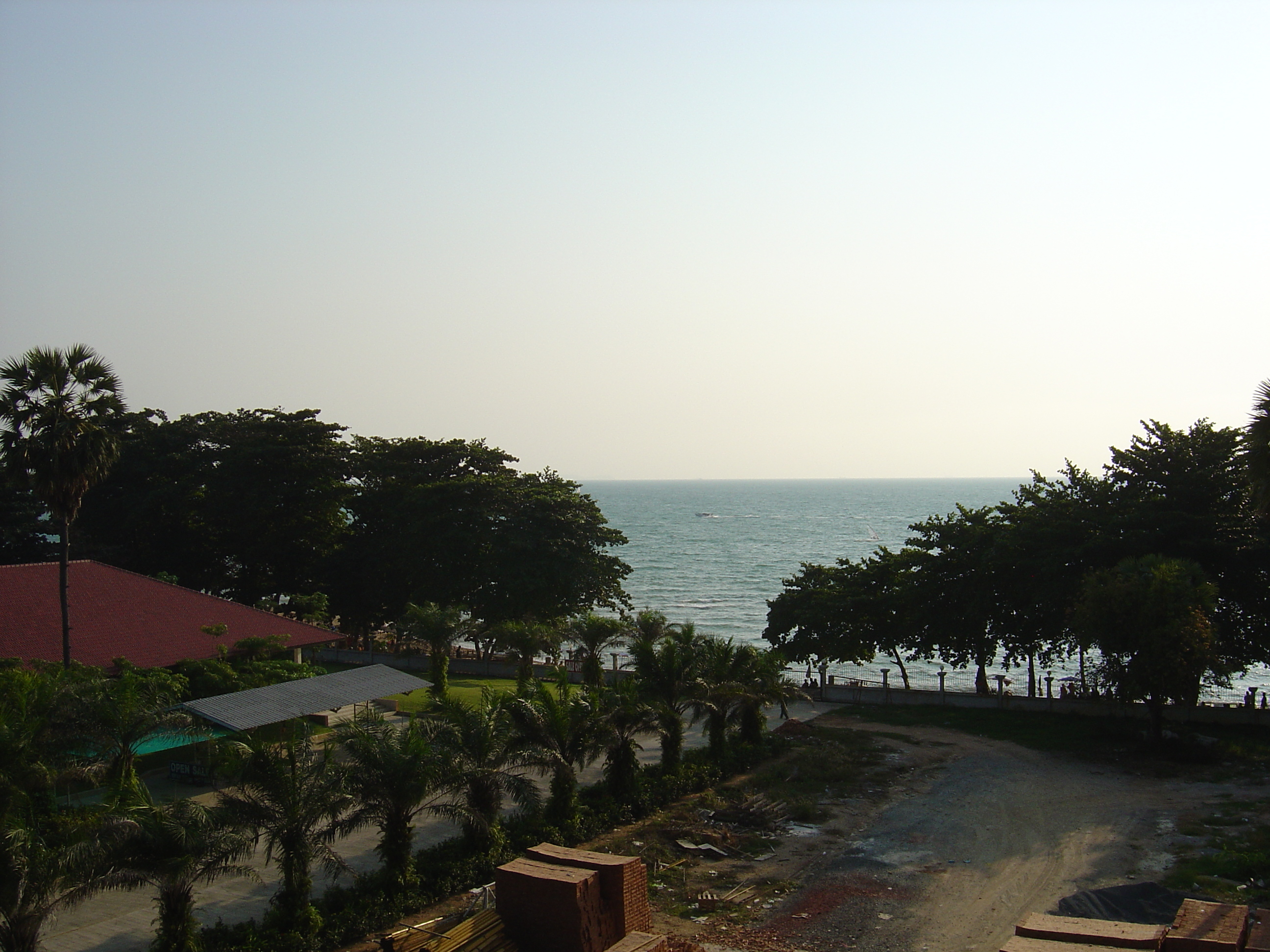 Picture Thailand Jomtien Beach Viewtalay project 3 2004-12 34 - Around Viewtalay project 3