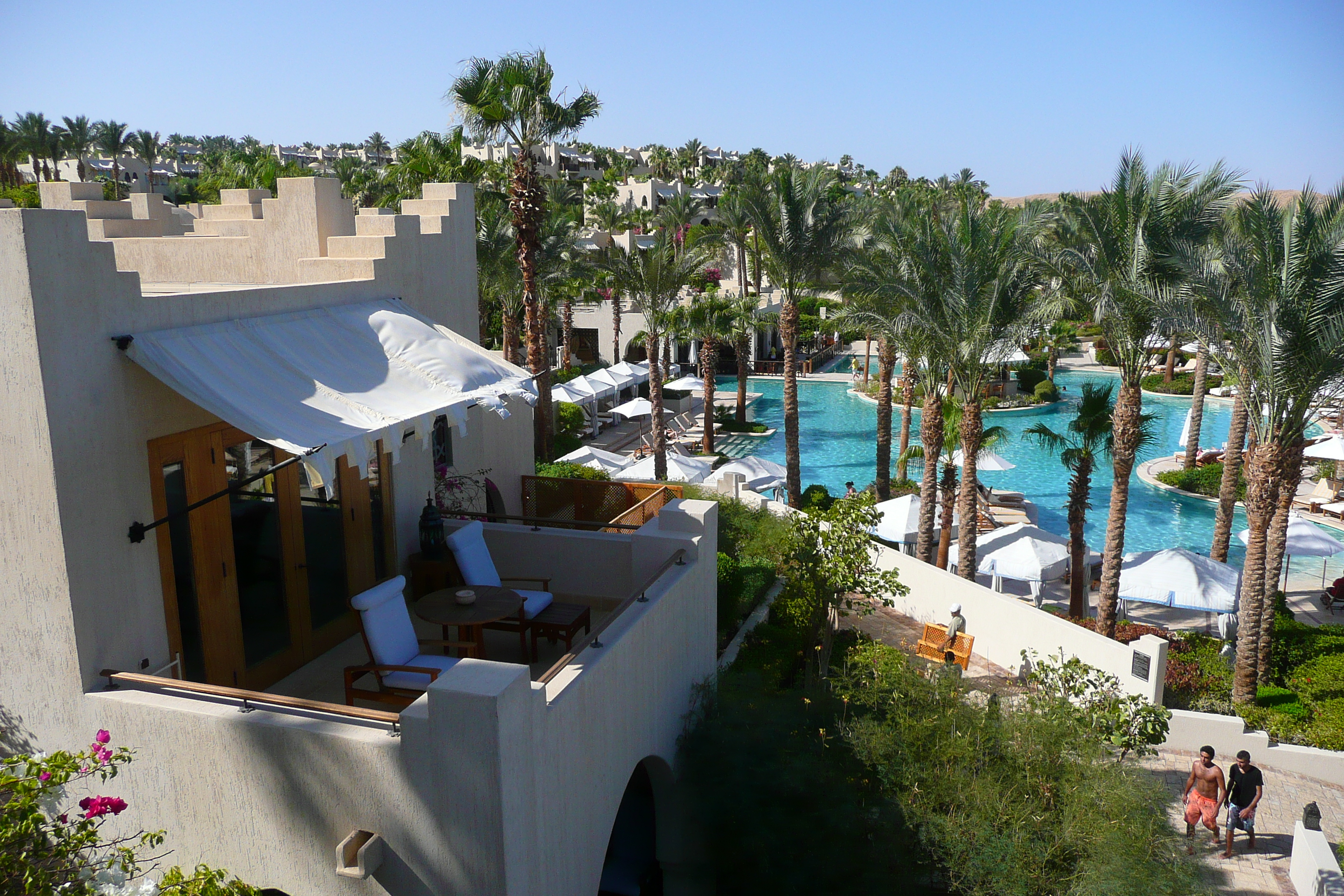 Picture Egypt Sharm el Sheikh Four Seasons Hotel Four Seasons Al Waha Pool 2008-06 43 - Tours Four Seasons Al Waha Pool