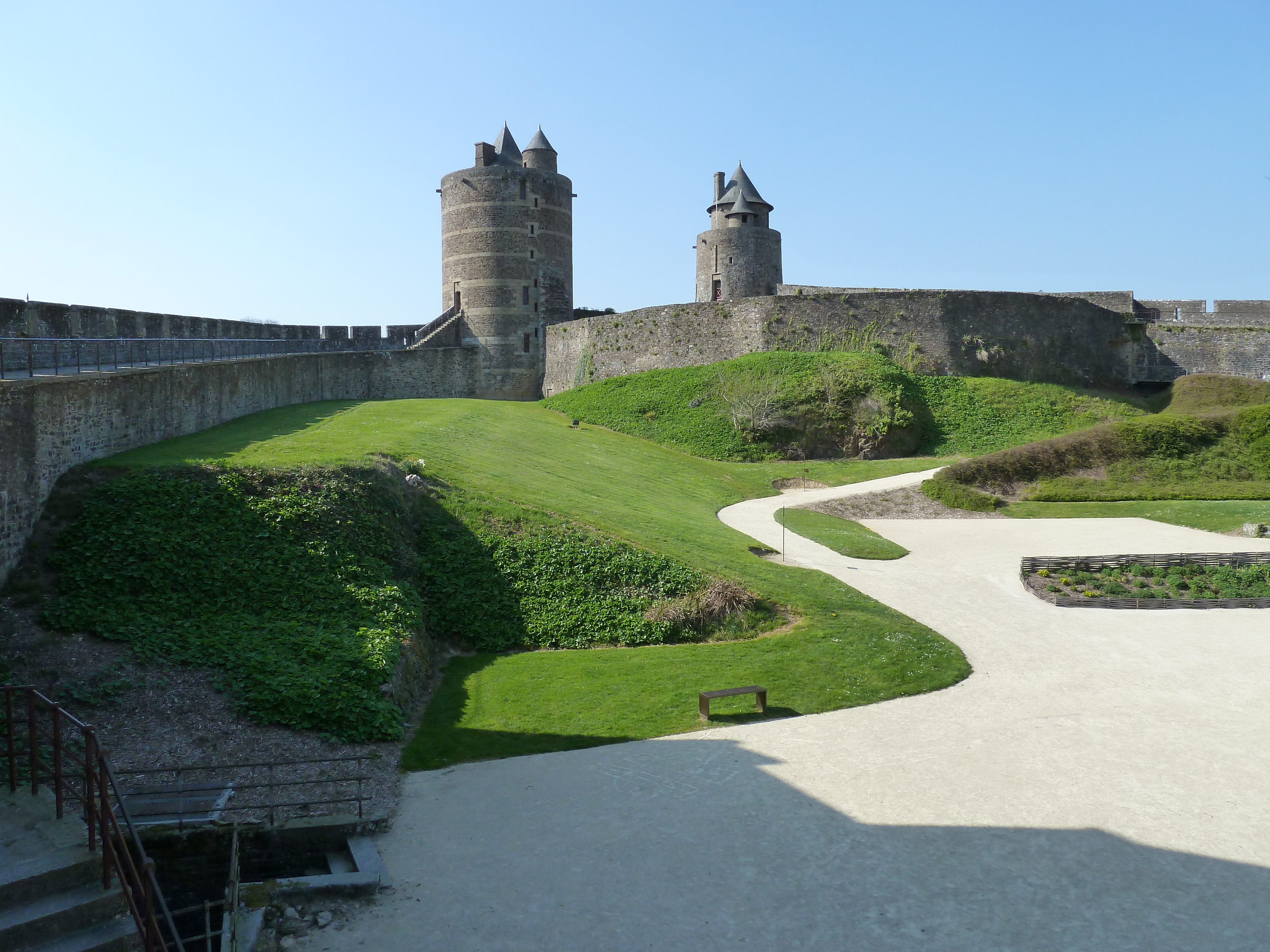 Picture France Fougeres 2010-04 79 - Discovery Fougeres