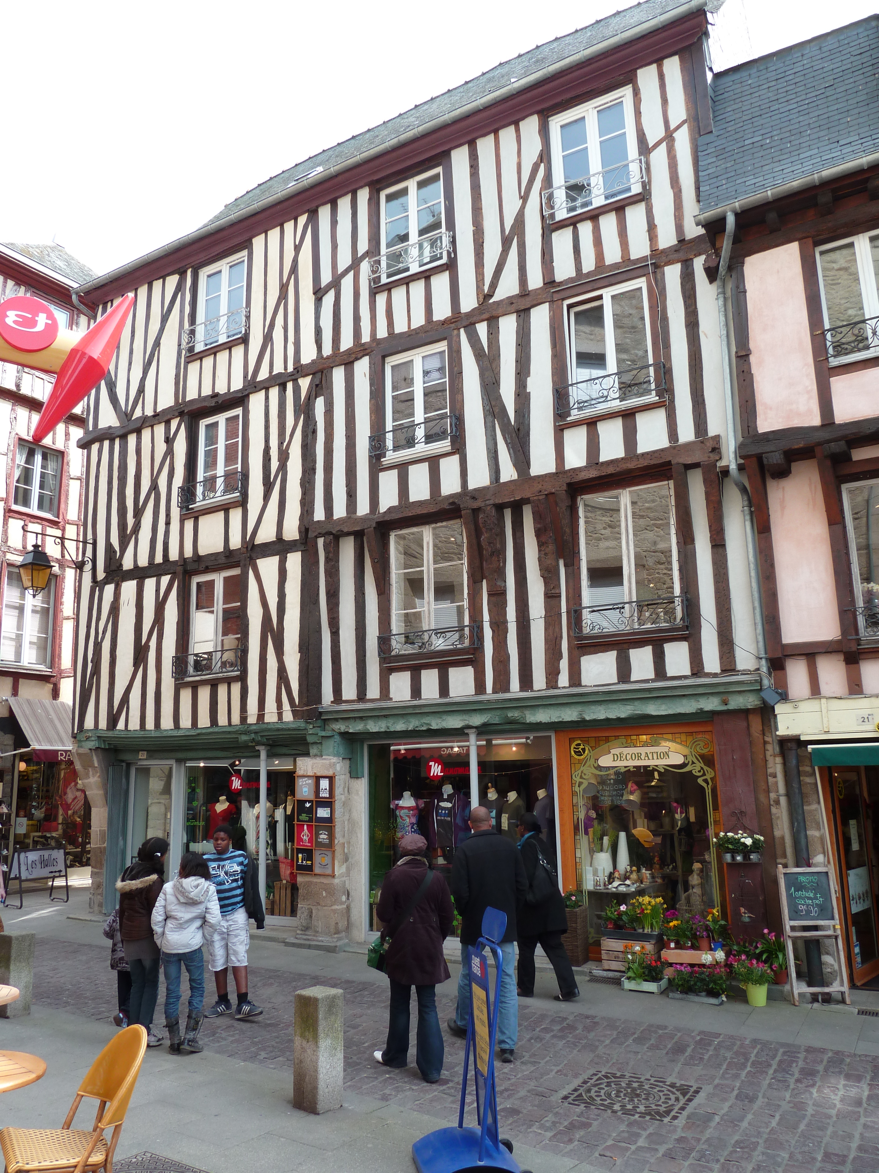 Picture France Dinan 2010-04 73 - Recreation Dinan