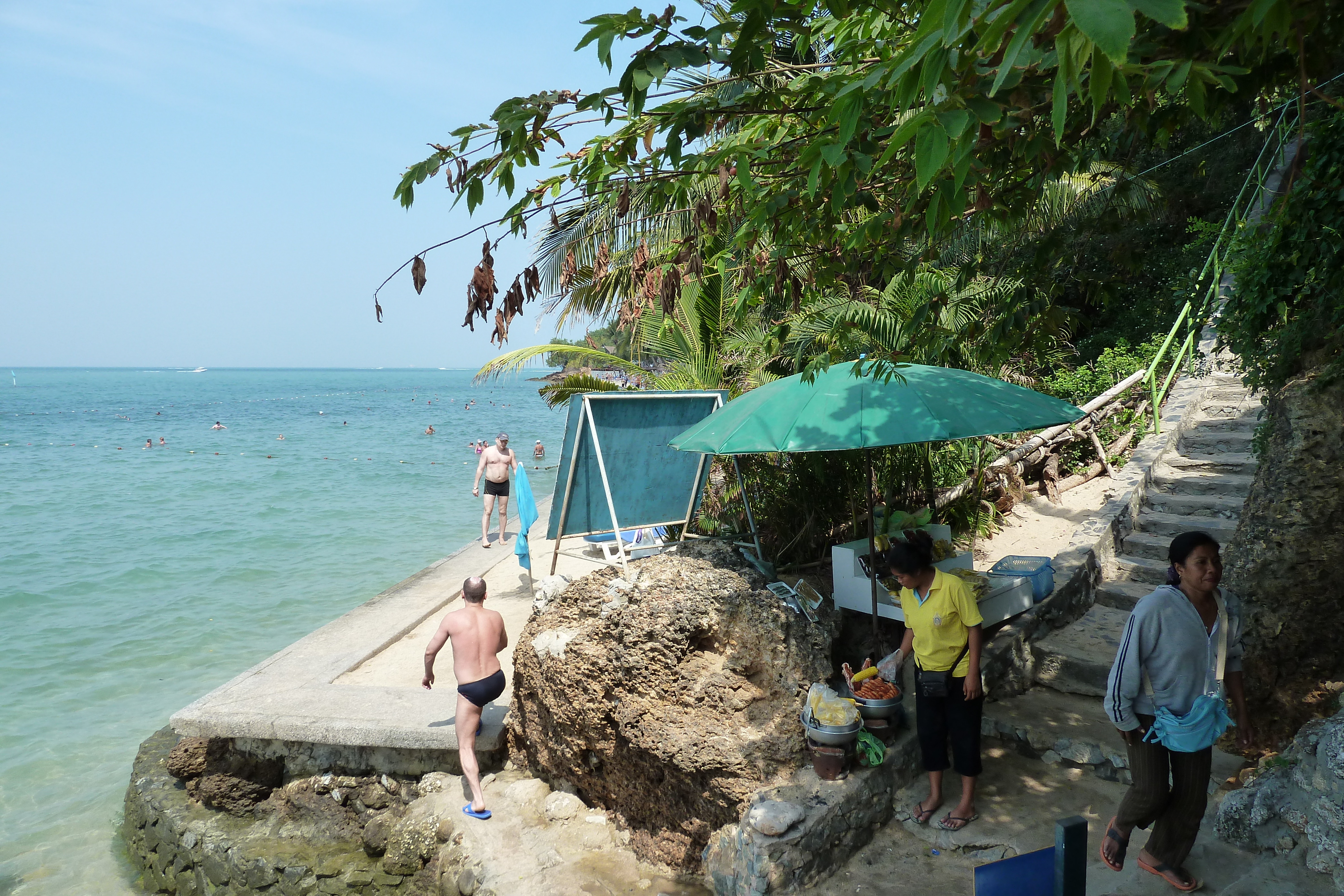 Picture Thailand Pattaya Cosy Beach 2011-01 45 - Around Cosy Beach