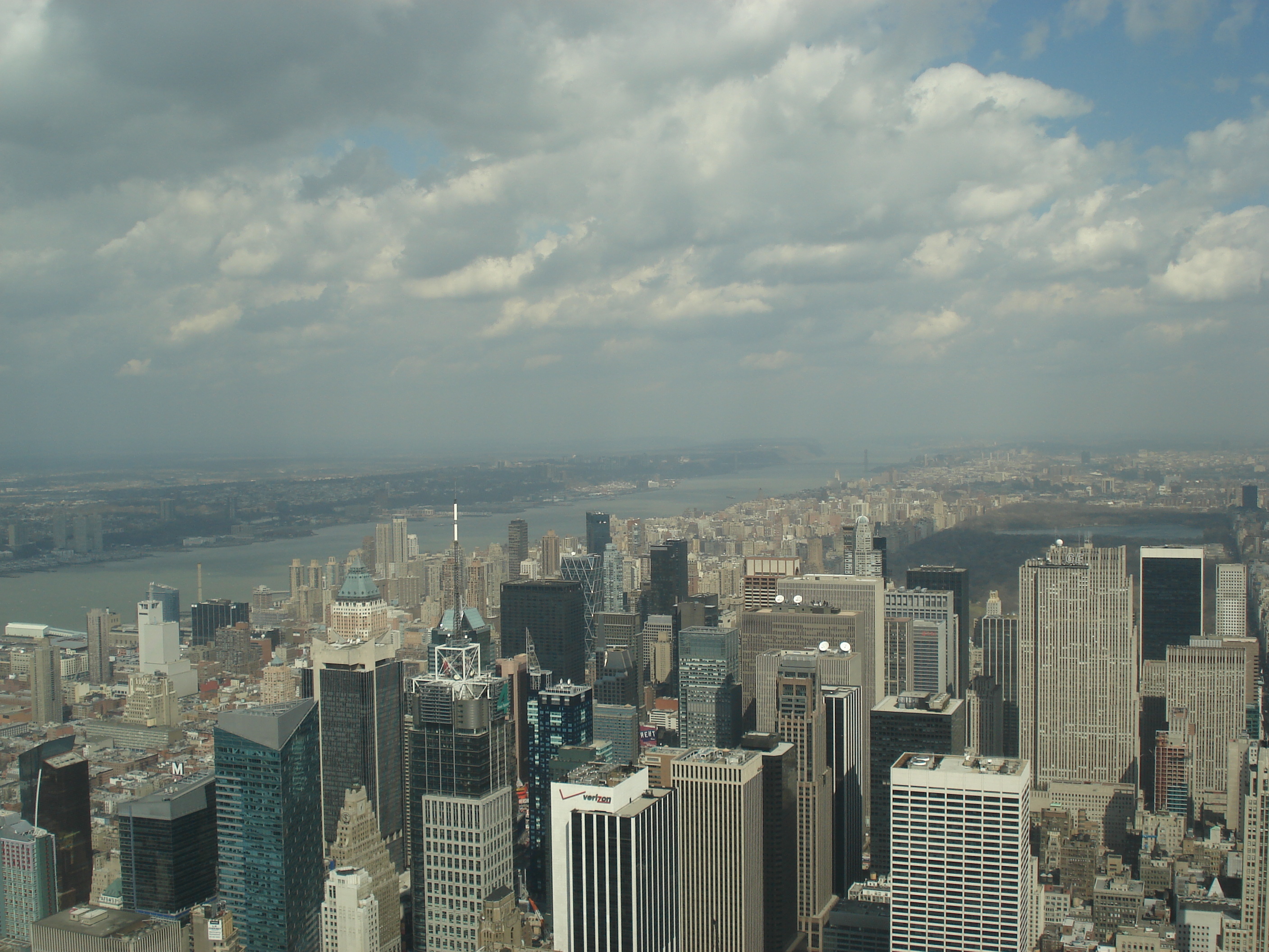 Picture United States New York Empire state building 2006-03 26 - Around Empire state building