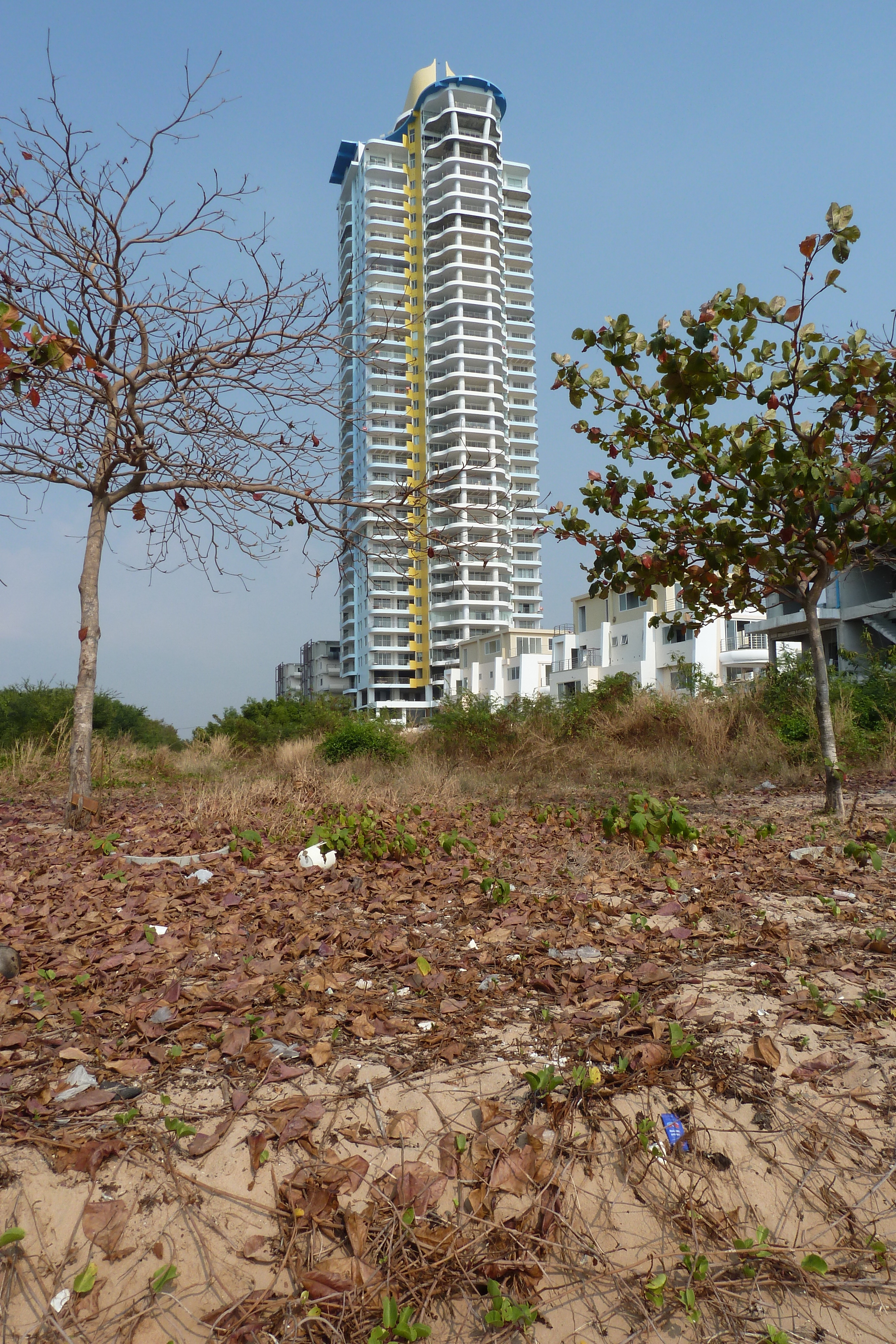 Picture Thailand Jomtien La Royale Beach condo 2011-02 46 - Tour La Royale Beach condo