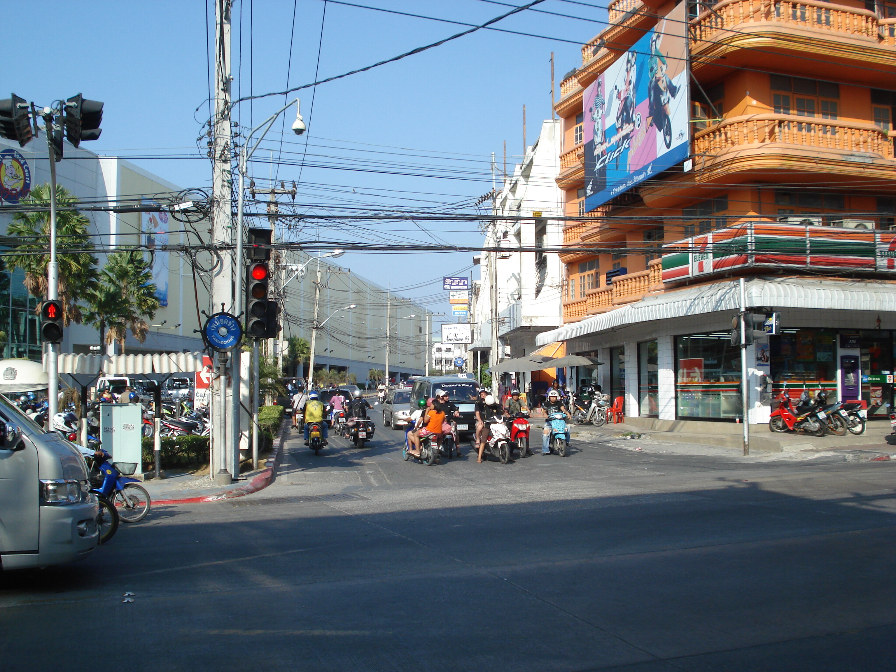 Picture Thailand Pattaya Pattaya Klang 2008-01 9 - Center Pattaya Klang