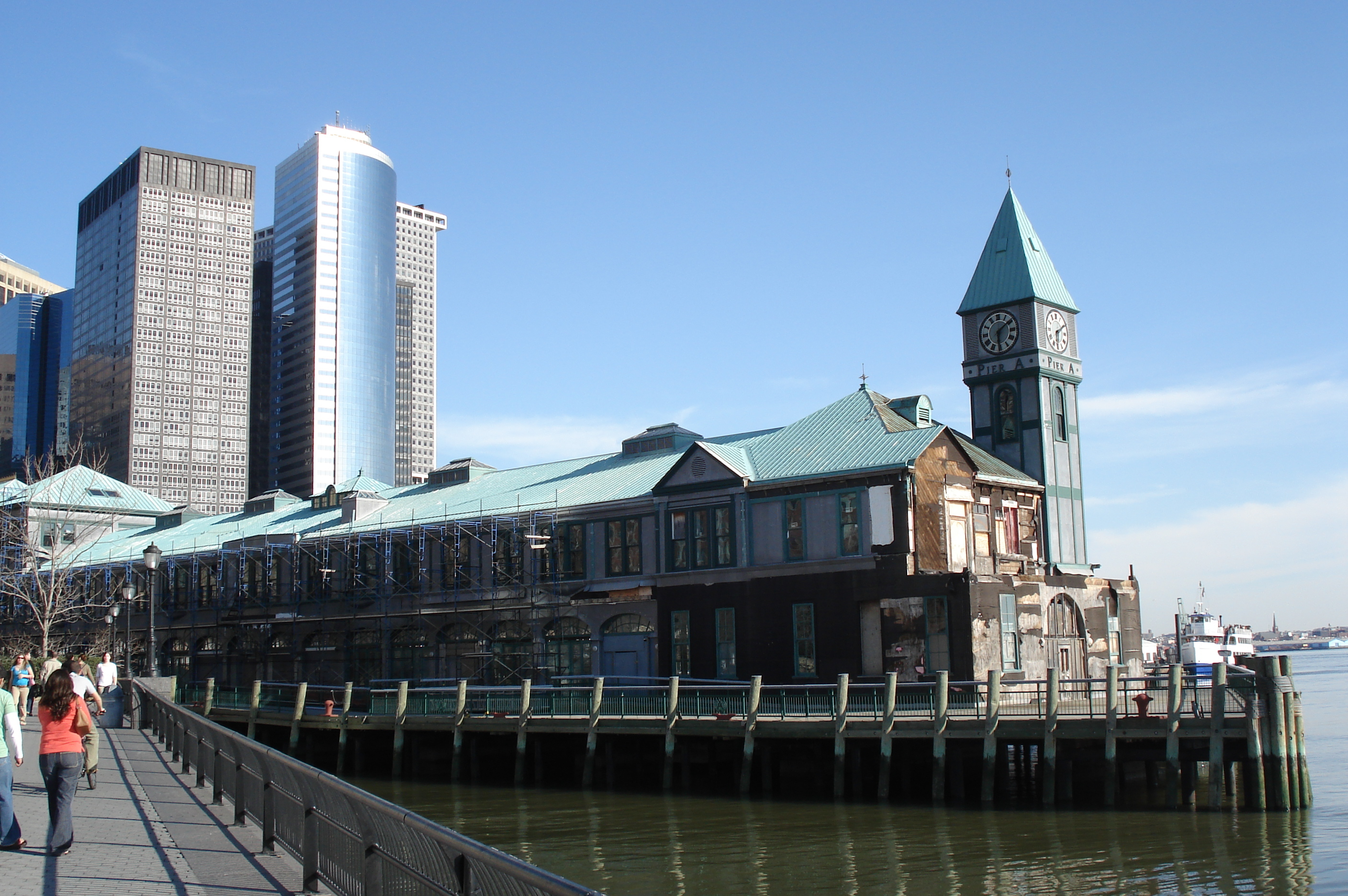 Picture United States New York Battery Park 2006-03 61 - Recreation Battery Park