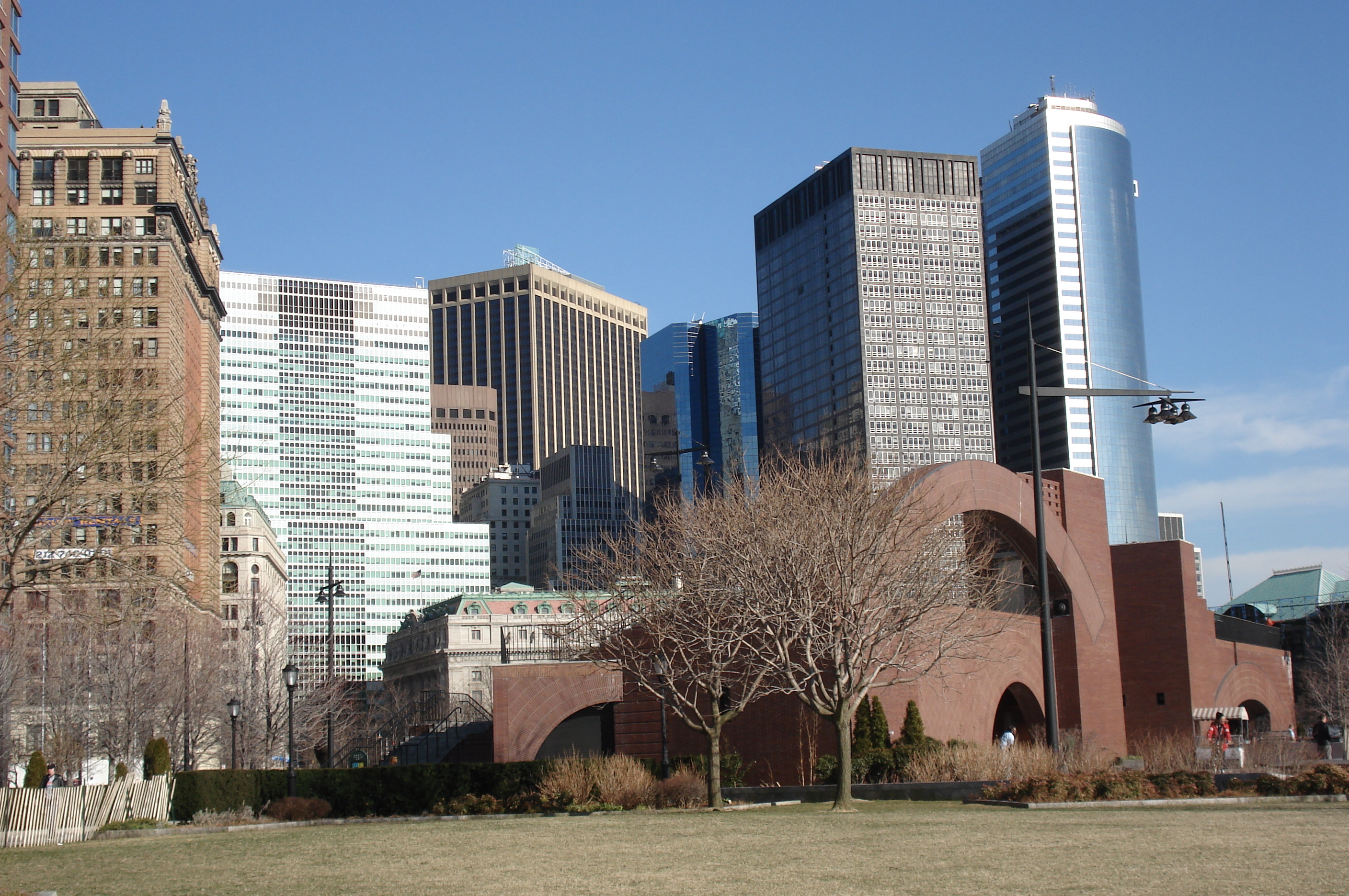 Picture United States New York Battery Park 2006-03 52 - Tour Battery Park