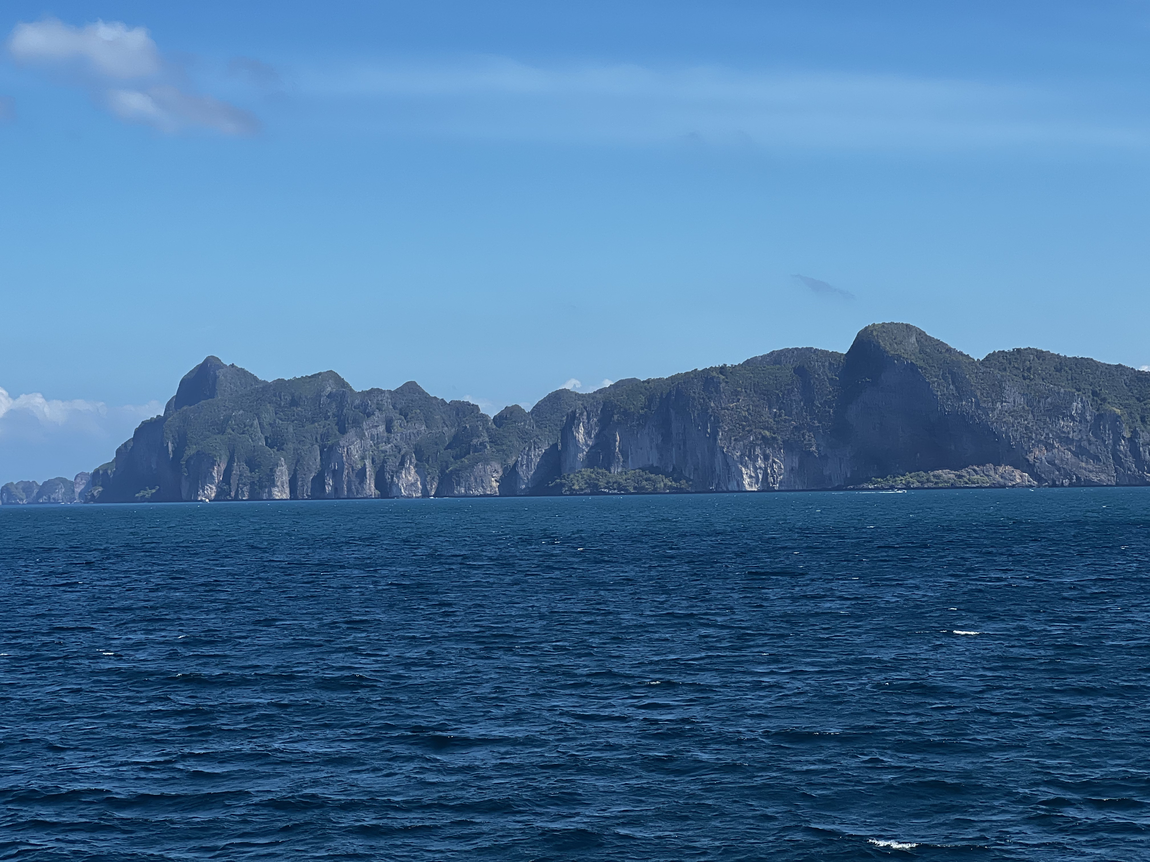 Picture Thailand Phuket to Ko Phi Phi Ferry 2021-12 27 - Center Phuket to Ko Phi Phi Ferry