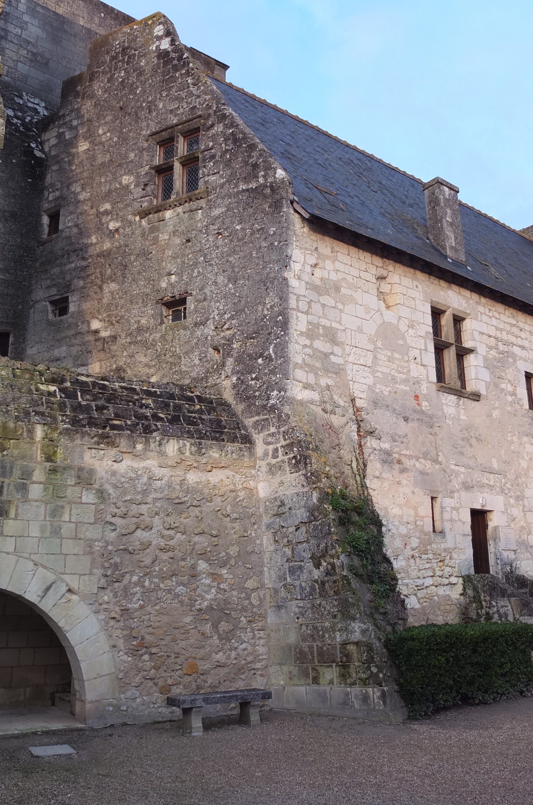 Picture France Loches Castle 2013-01 77 - Tour Loches Castle