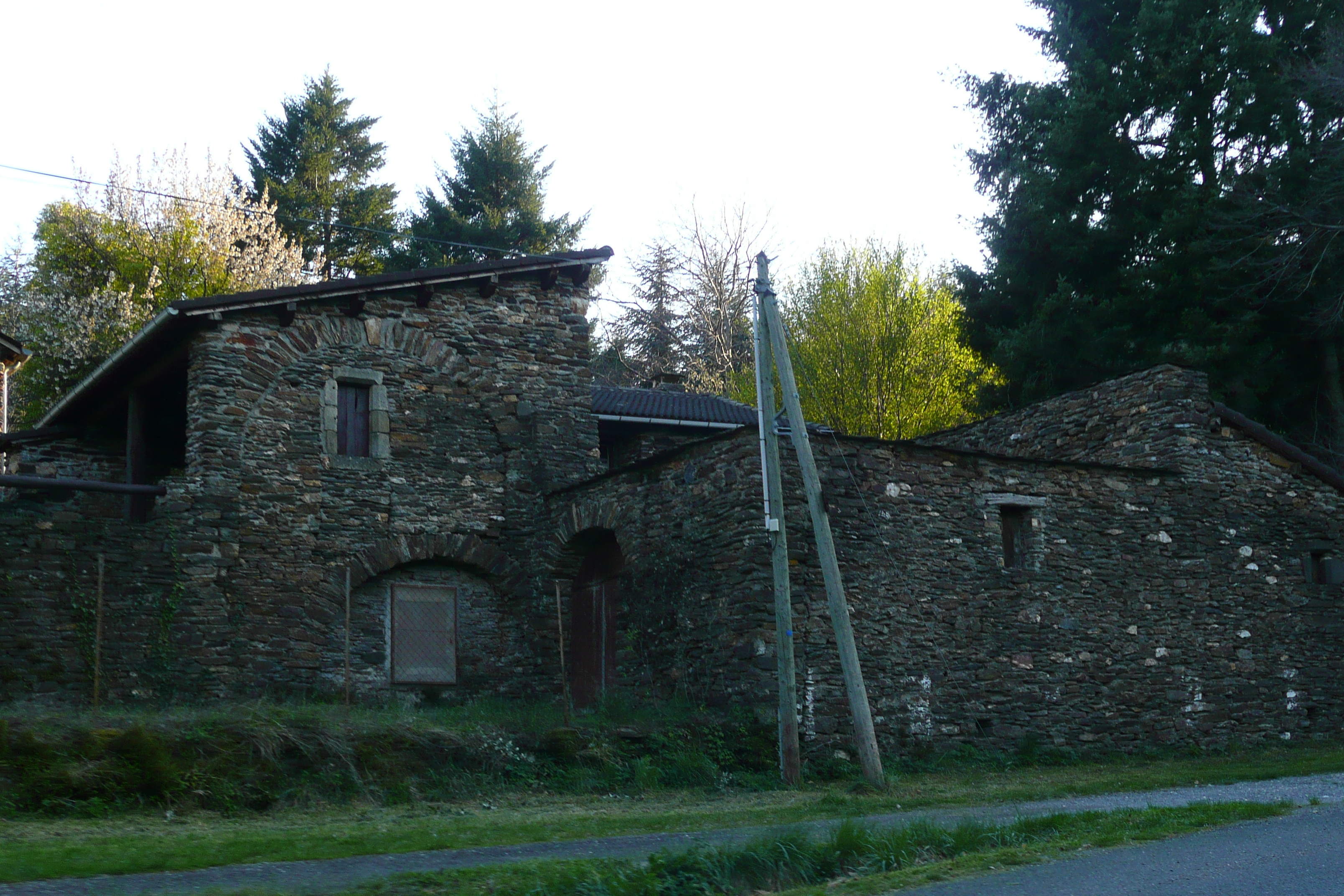 Picture France Cevennes Mountains 2008-04 23 - History Cevennes Mountains