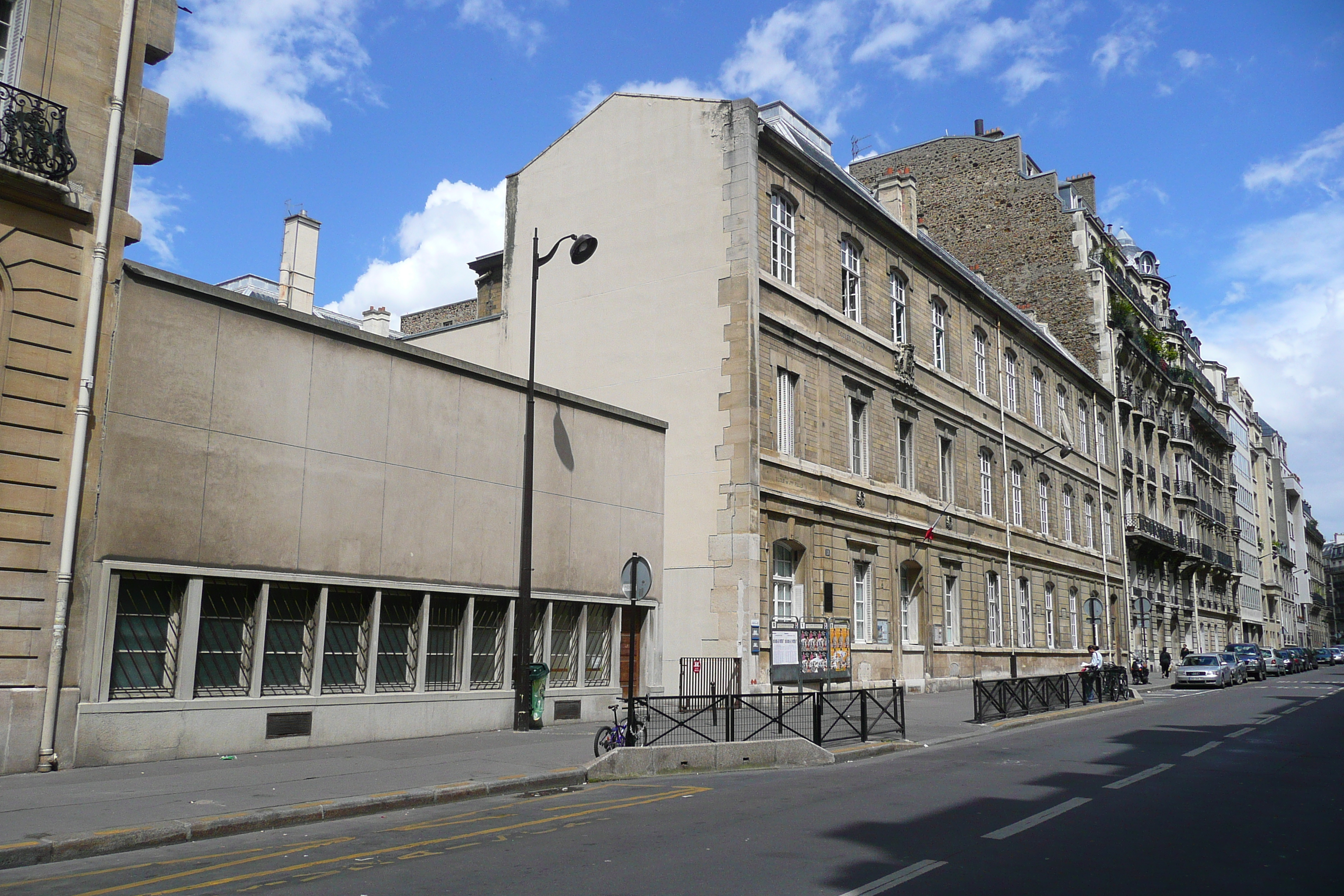 Picture France Paris Rue Ampere 2007-06 39 - Discovery Rue Ampere