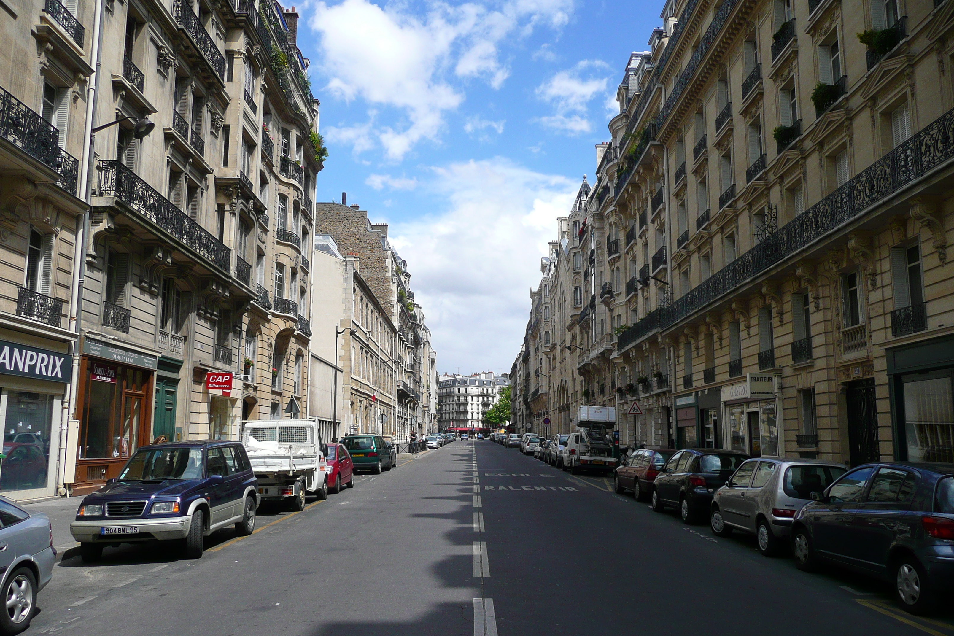 Picture France Paris Rue Ampere 2007-06 66 - History Rue Ampere