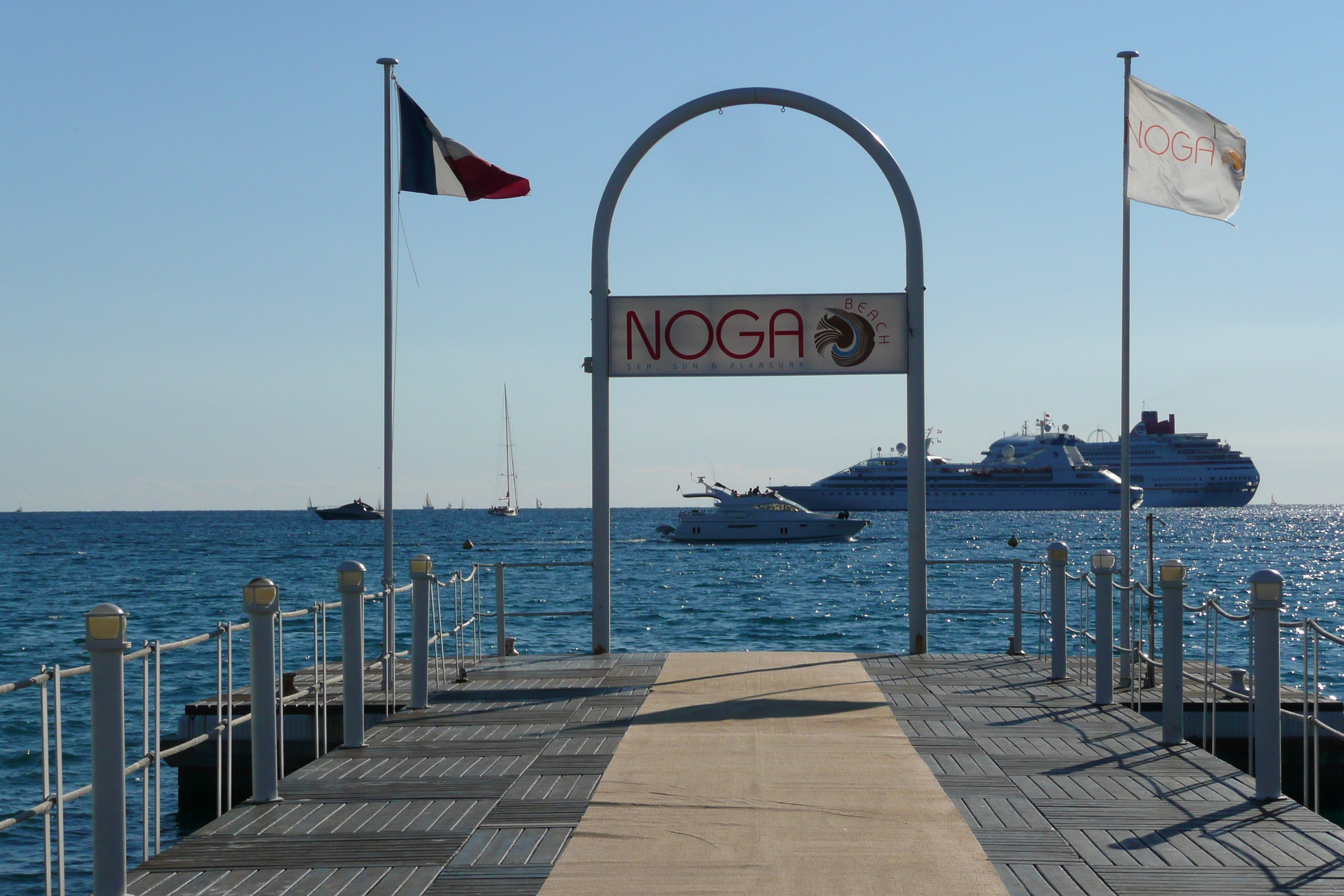 Picture France Cannes Croisette 2007-10 43 - Discovery Croisette