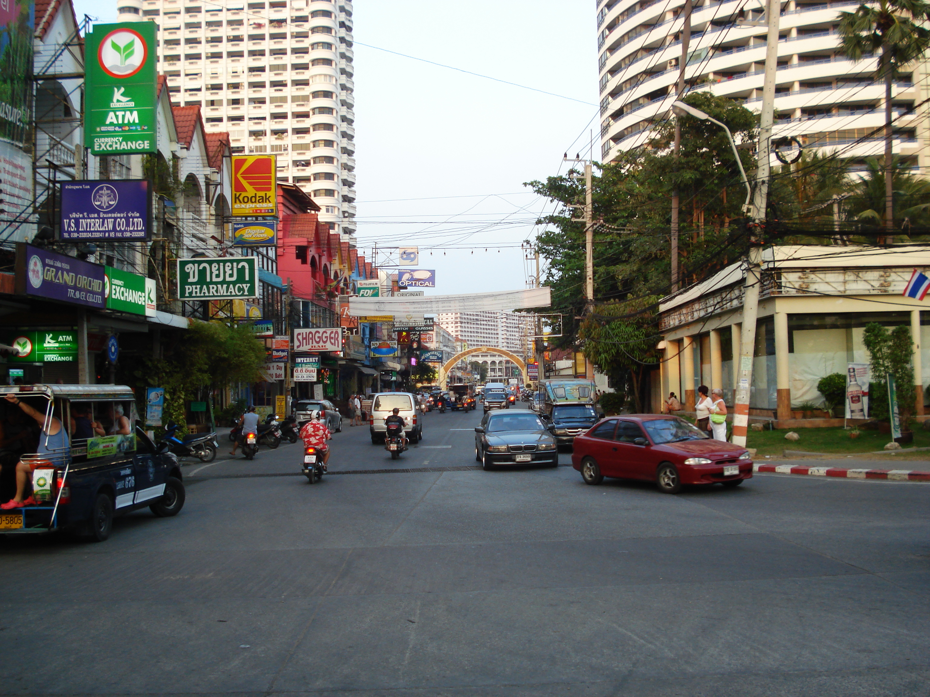 Picture Thailand Jomtien Thappraya 2008-01 46 - Tour Thappraya