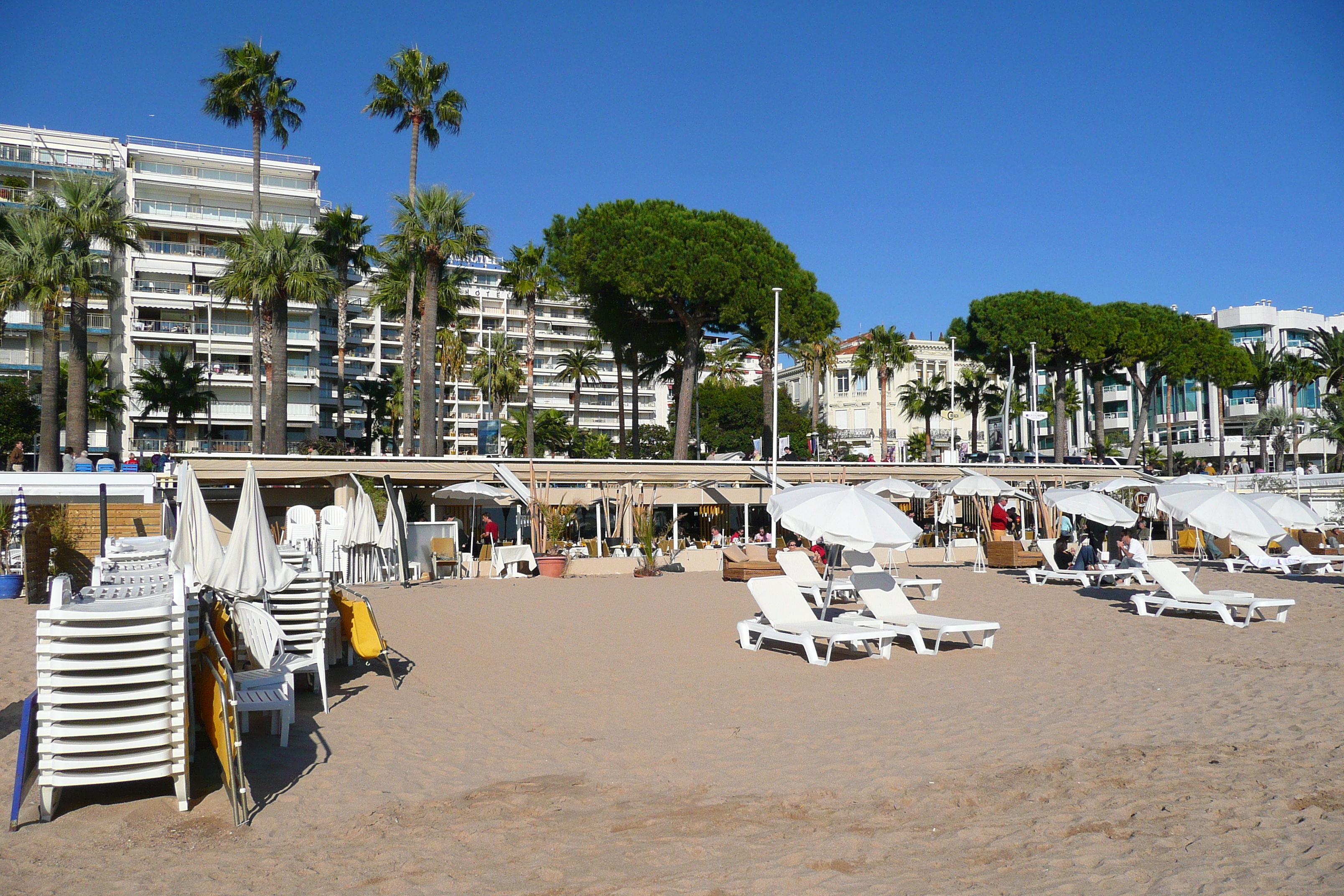 Picture France Cannes Croisette 2007-10 47 - Tour Croisette