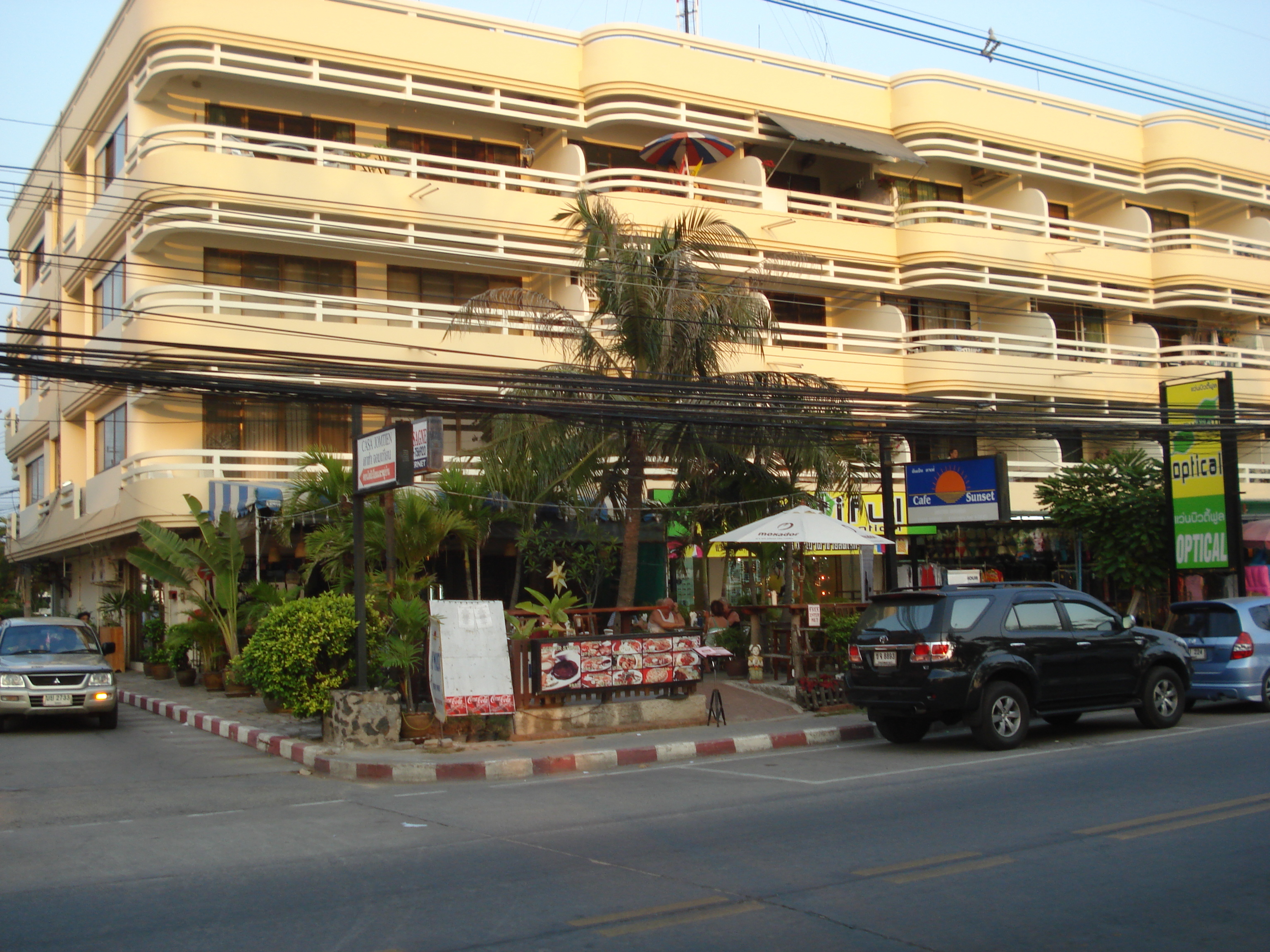 Picture Thailand Jomtien Jomtien Sainueng 2008-01 43 - Center Jomtien Sainueng