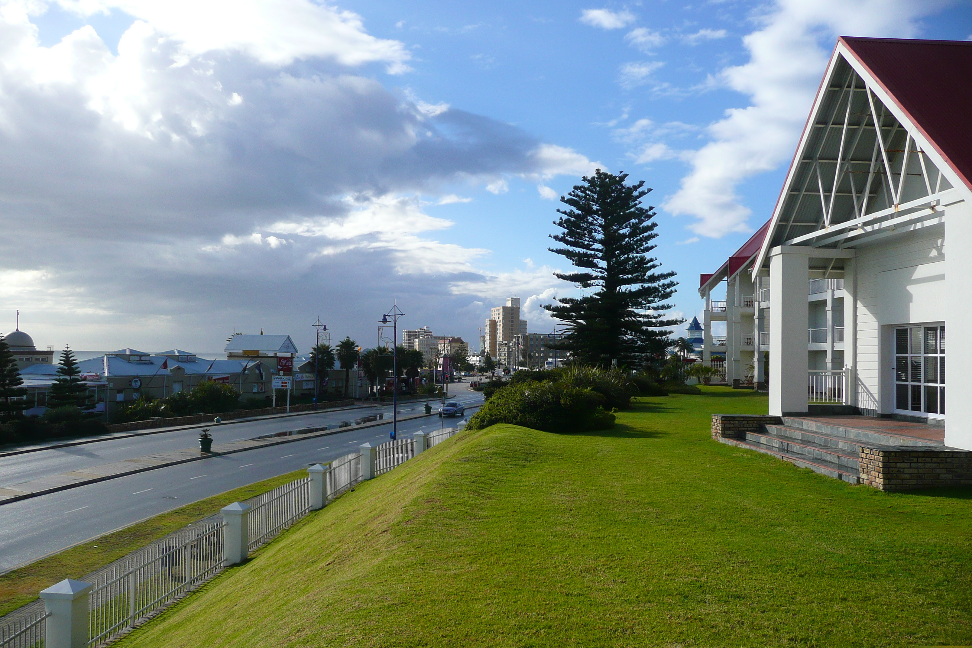 Picture South Africa Port Elizabeth Courtyard Hotel 2008-09 16 - History Courtyard Hotel