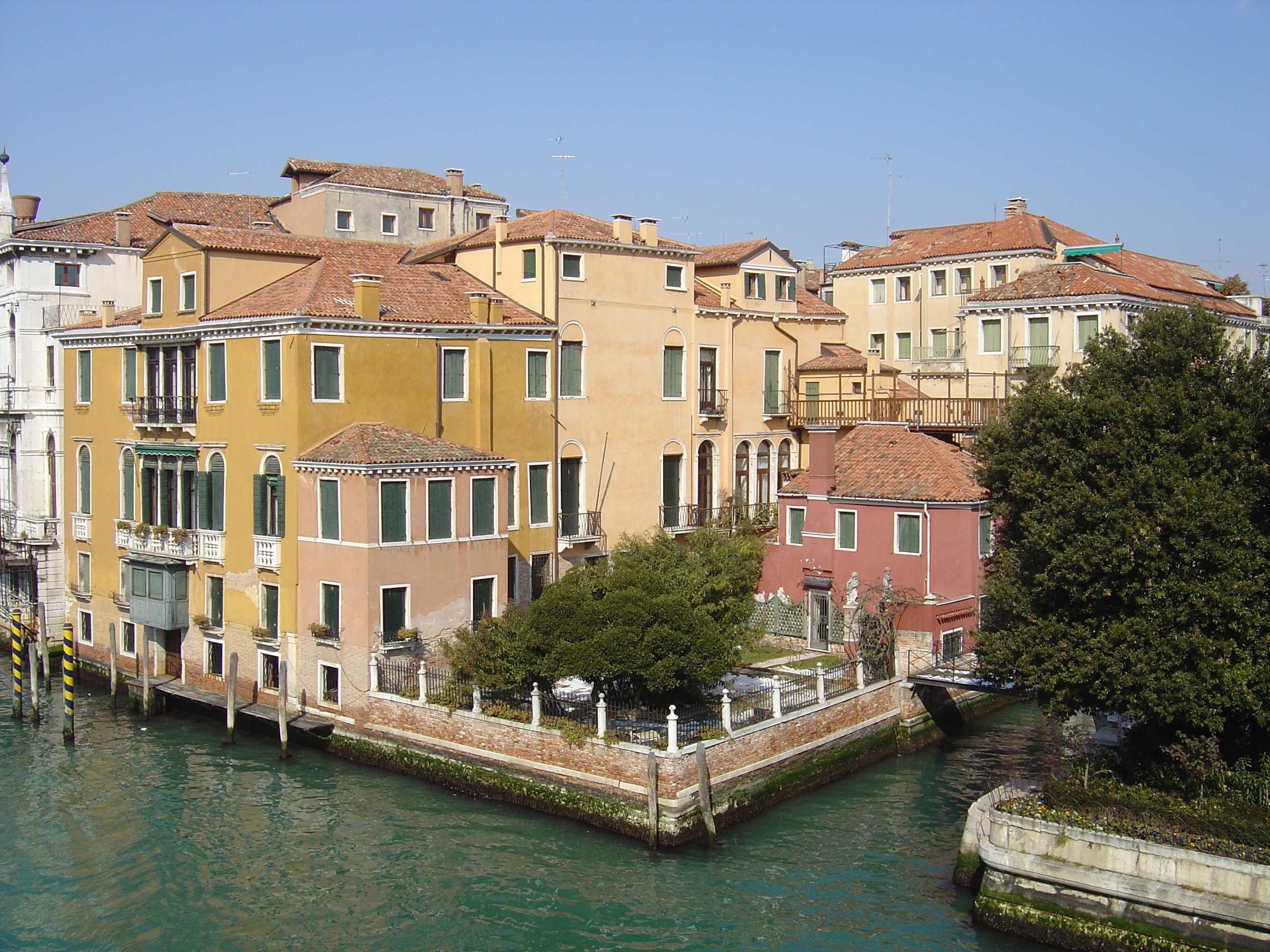 Picture Italy Venice 2005-03 338 - Center Venice