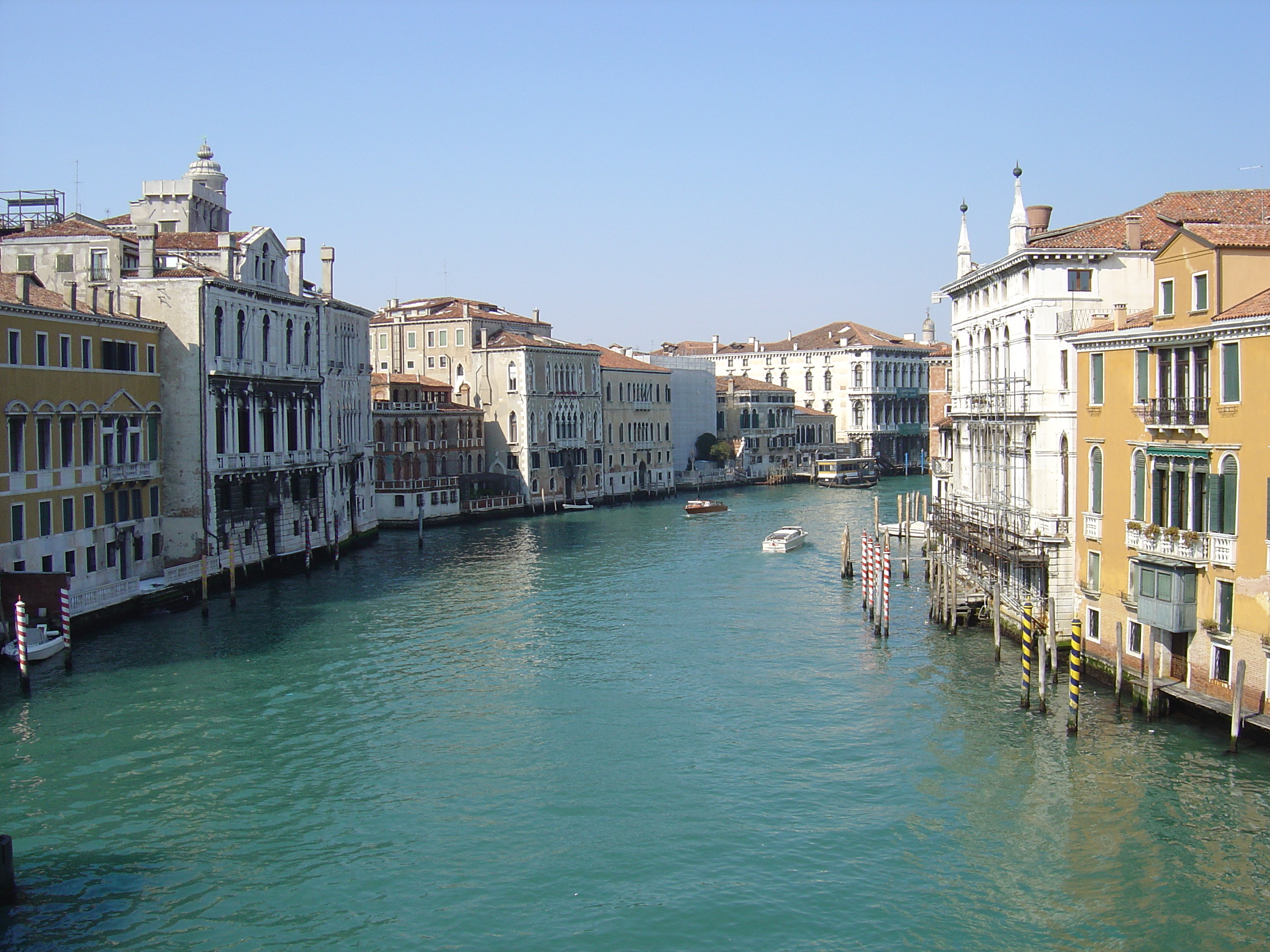 Picture Italy Venice 2005-03 358 - Around Venice