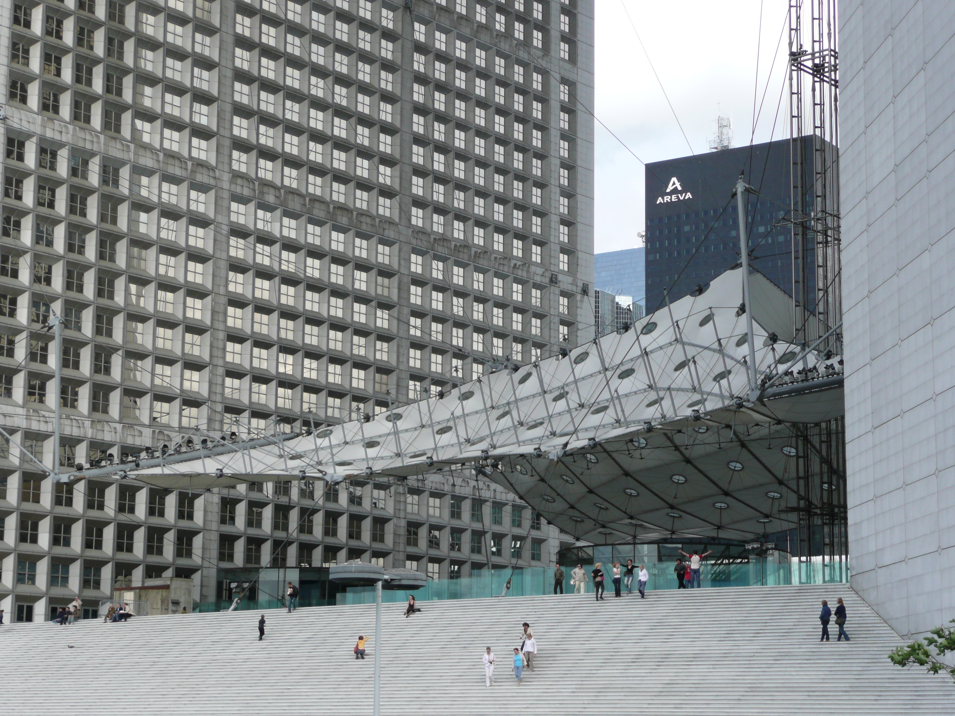 Picture France Paris La Defense 2007-05 25 - History La Defense