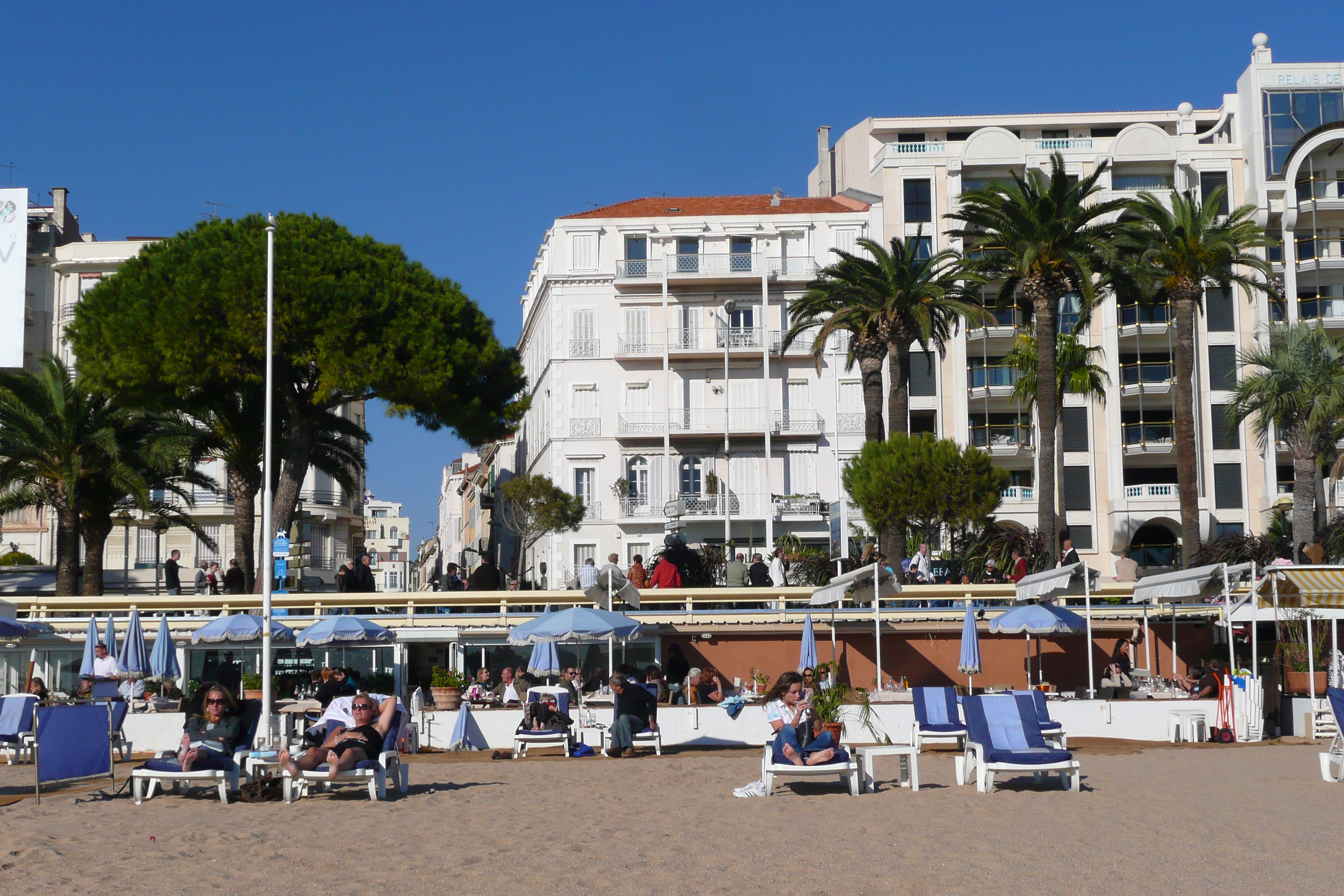 Picture France Cannes Croisette 2007-10 62 - Tour Croisette