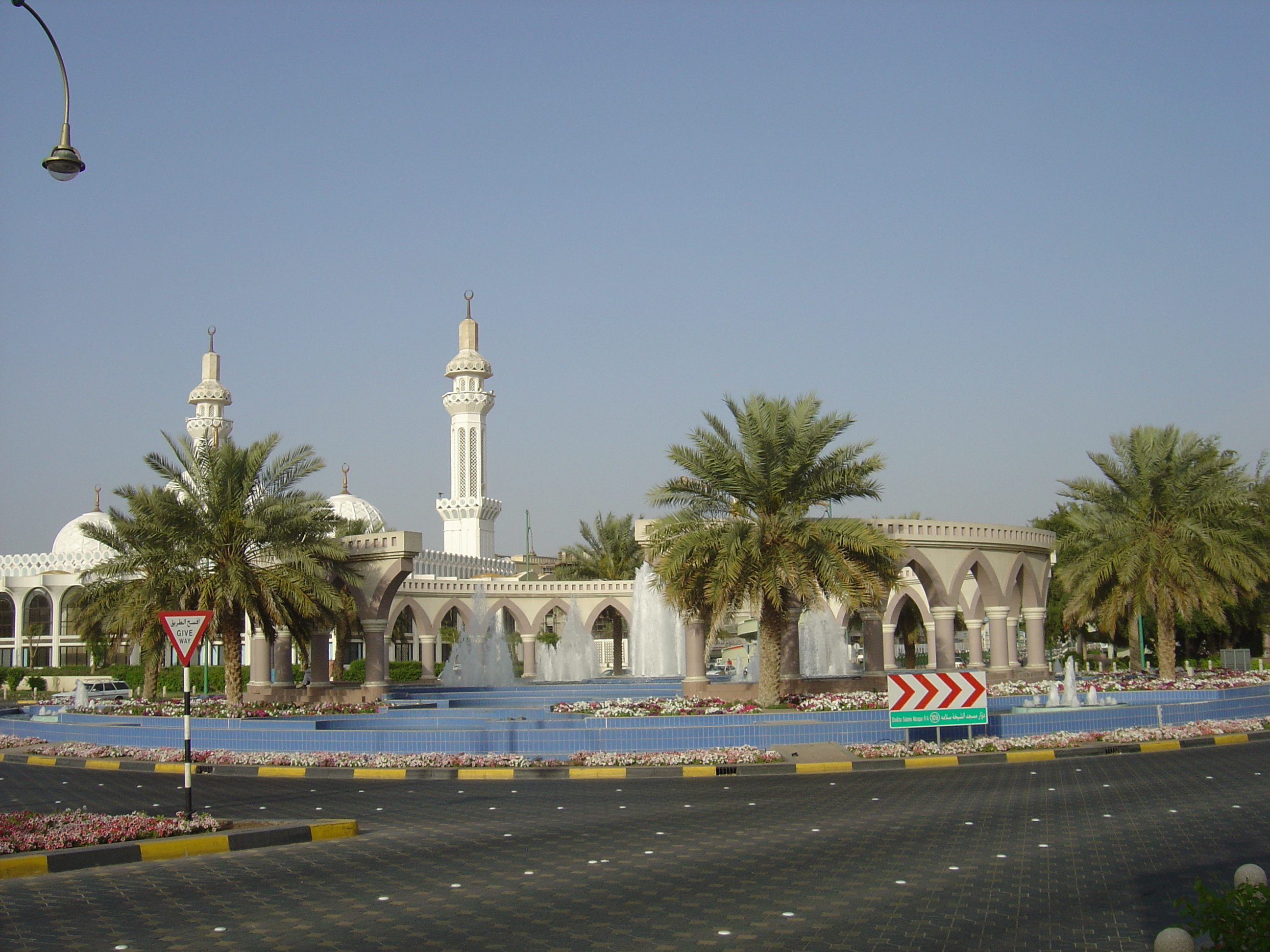 Picture United Arab Emirates Al Ain 2005-03 102 - Tours Al Ain