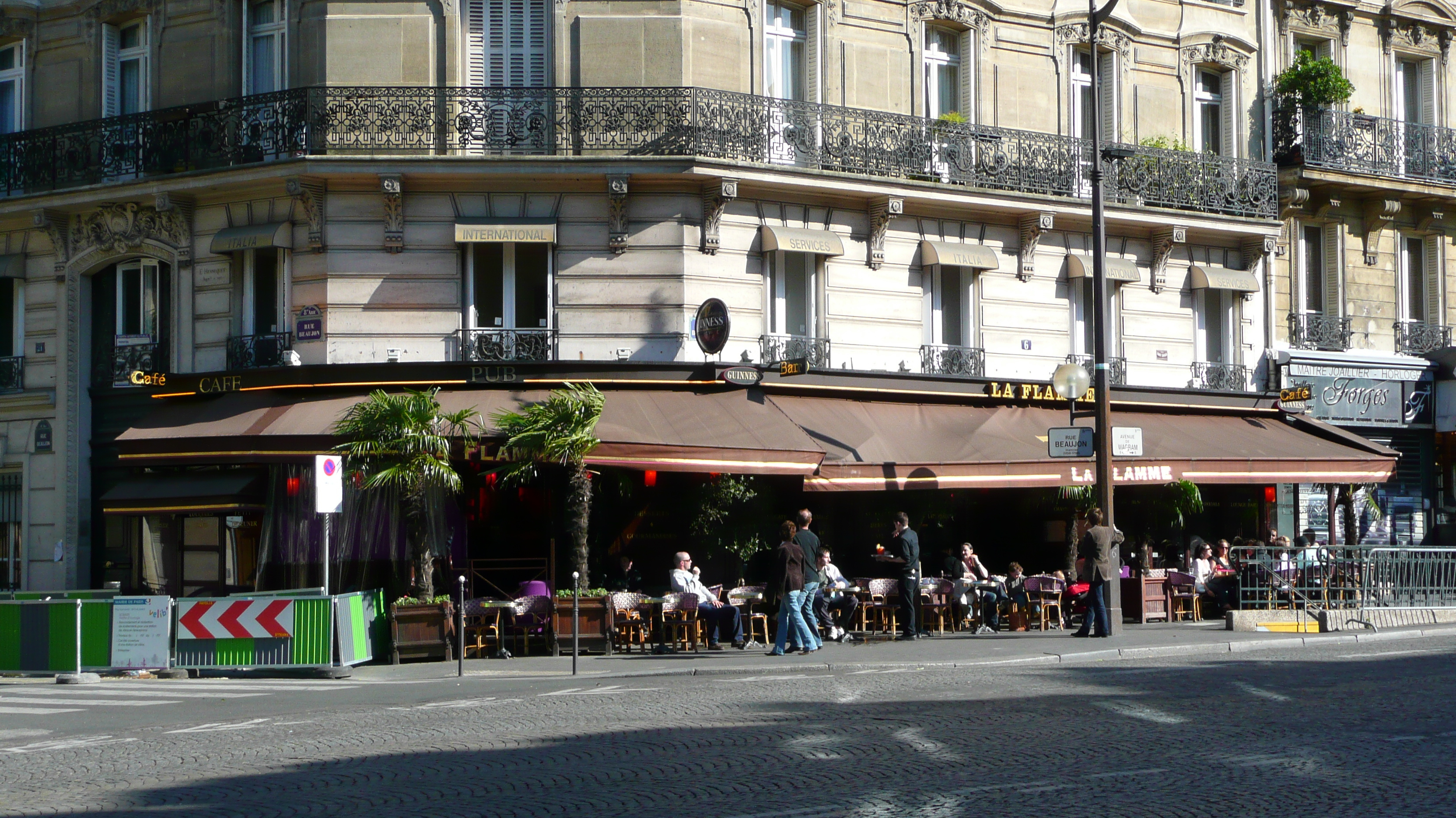 Picture France Paris 17th Arrondissement Avenue de Wagram 2007-05 6 - Journey Avenue de Wagram