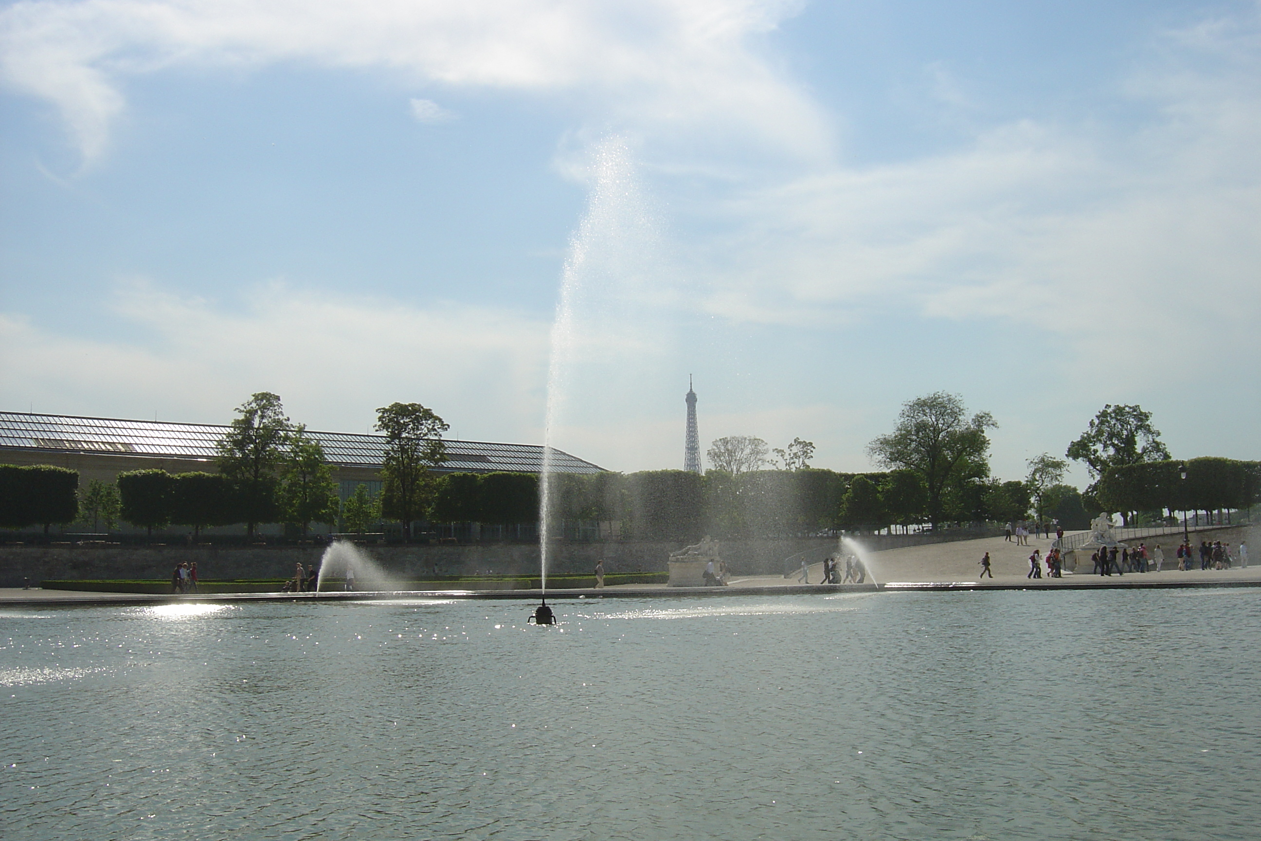 Picture France Paris Garden of Tuileries 2007-05 368 - Center Garden of Tuileries