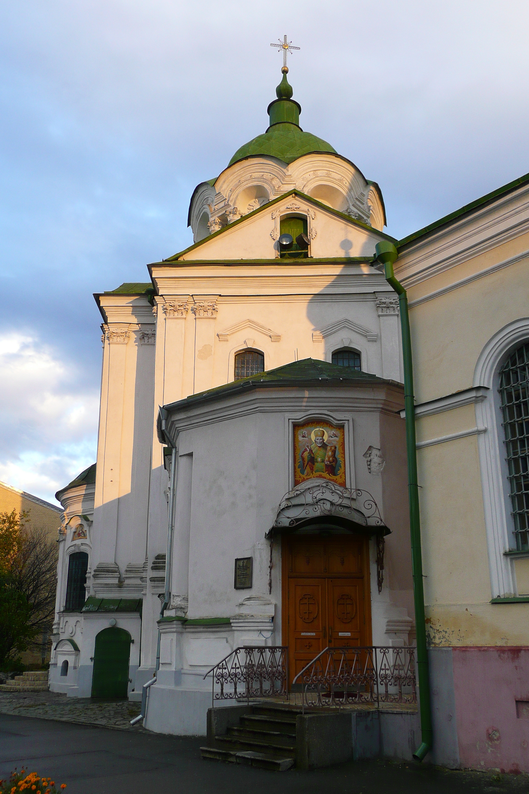 Picture Ukraine Kiev Podil 2007-11 83 - Tours Podil